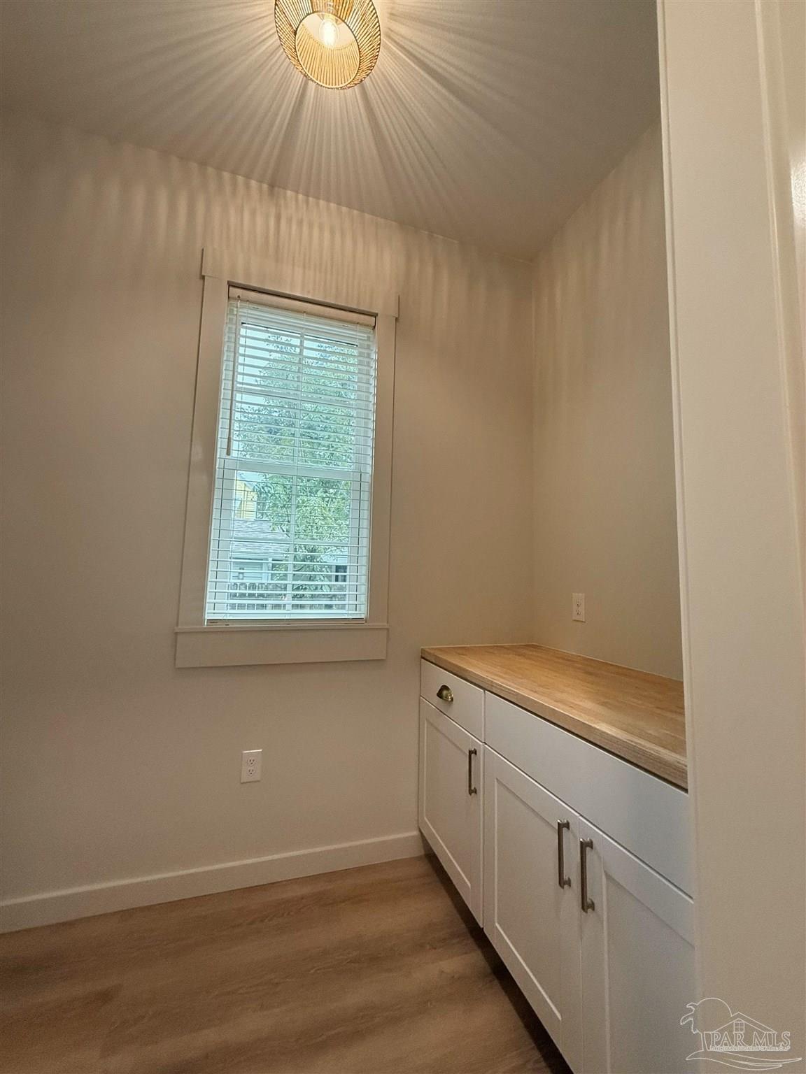 217 N Barcelona Pensacola FL 32502