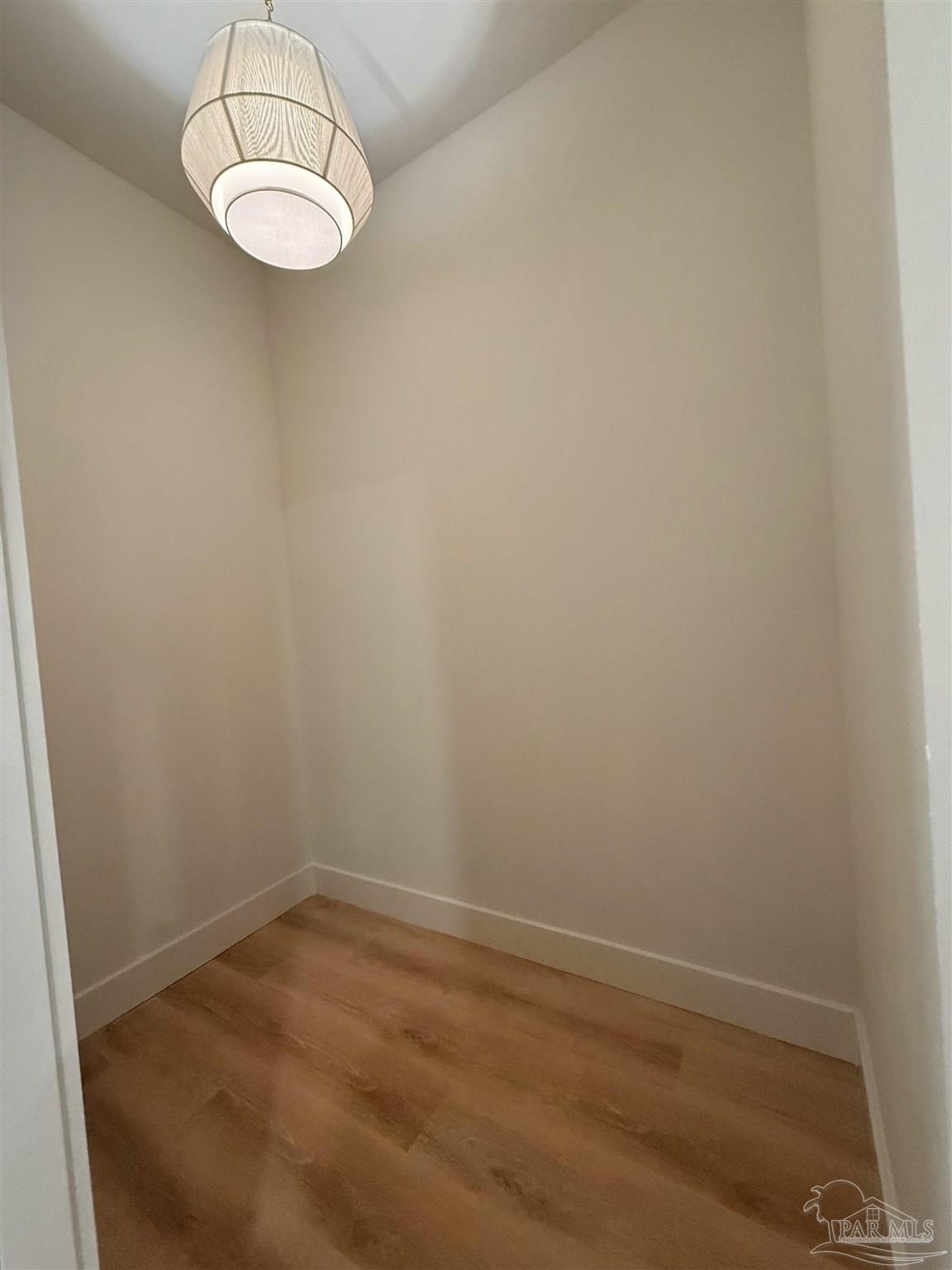 217 N Barcelona Pensacola FL 32502