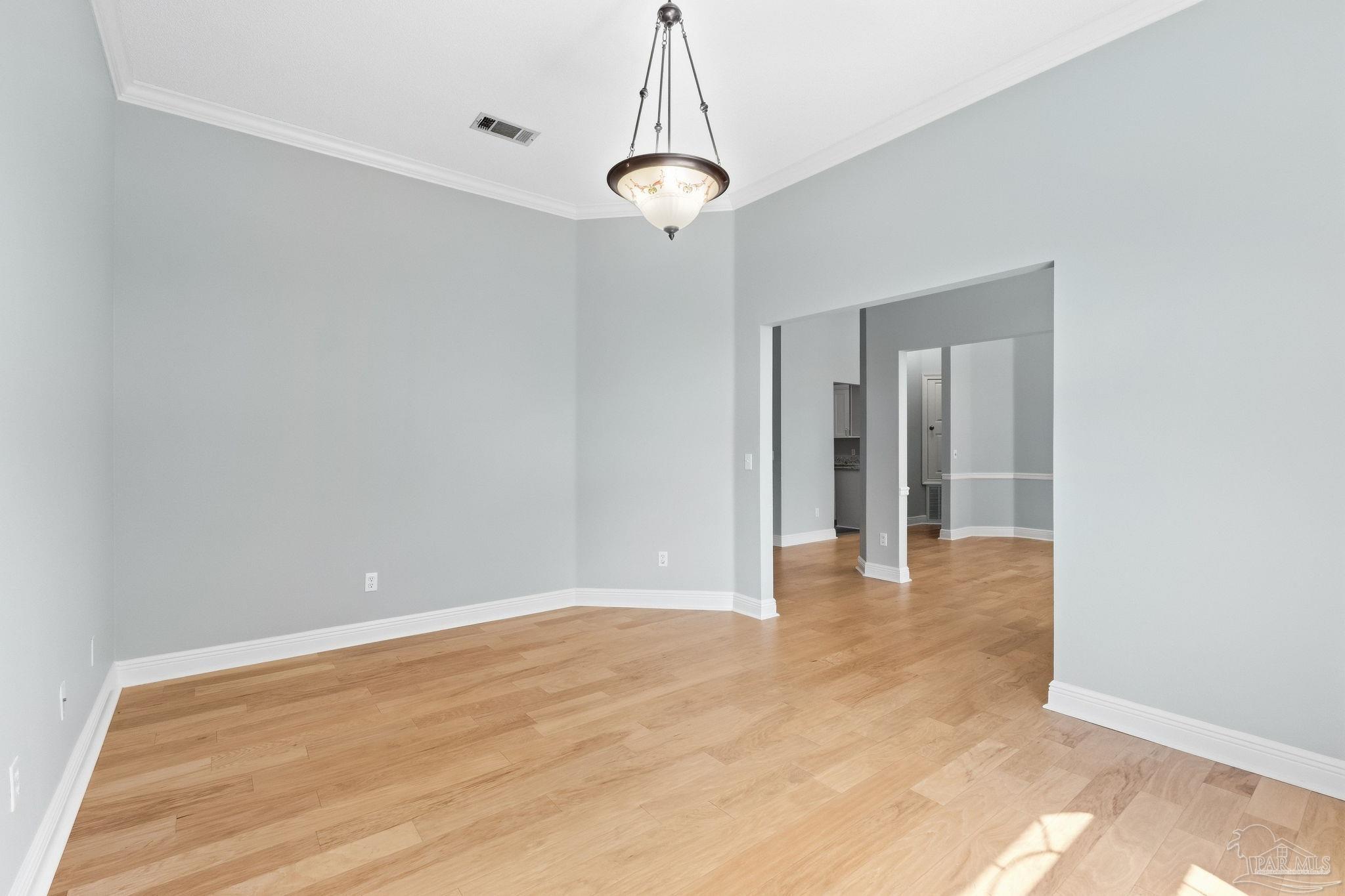 16 Marconi Way Pensacola FL 32507