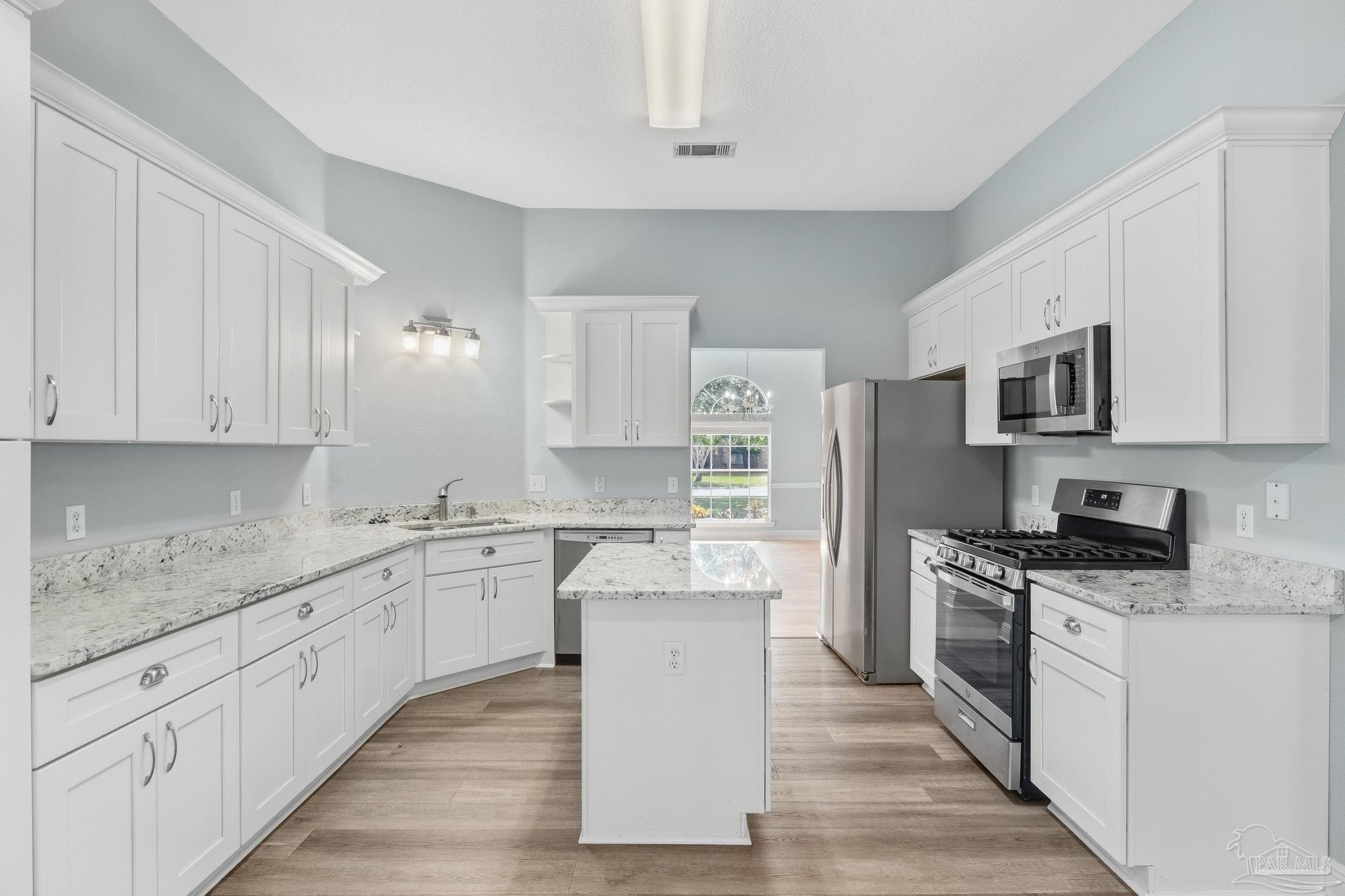 16 Marconi Way Pensacola FL 32507