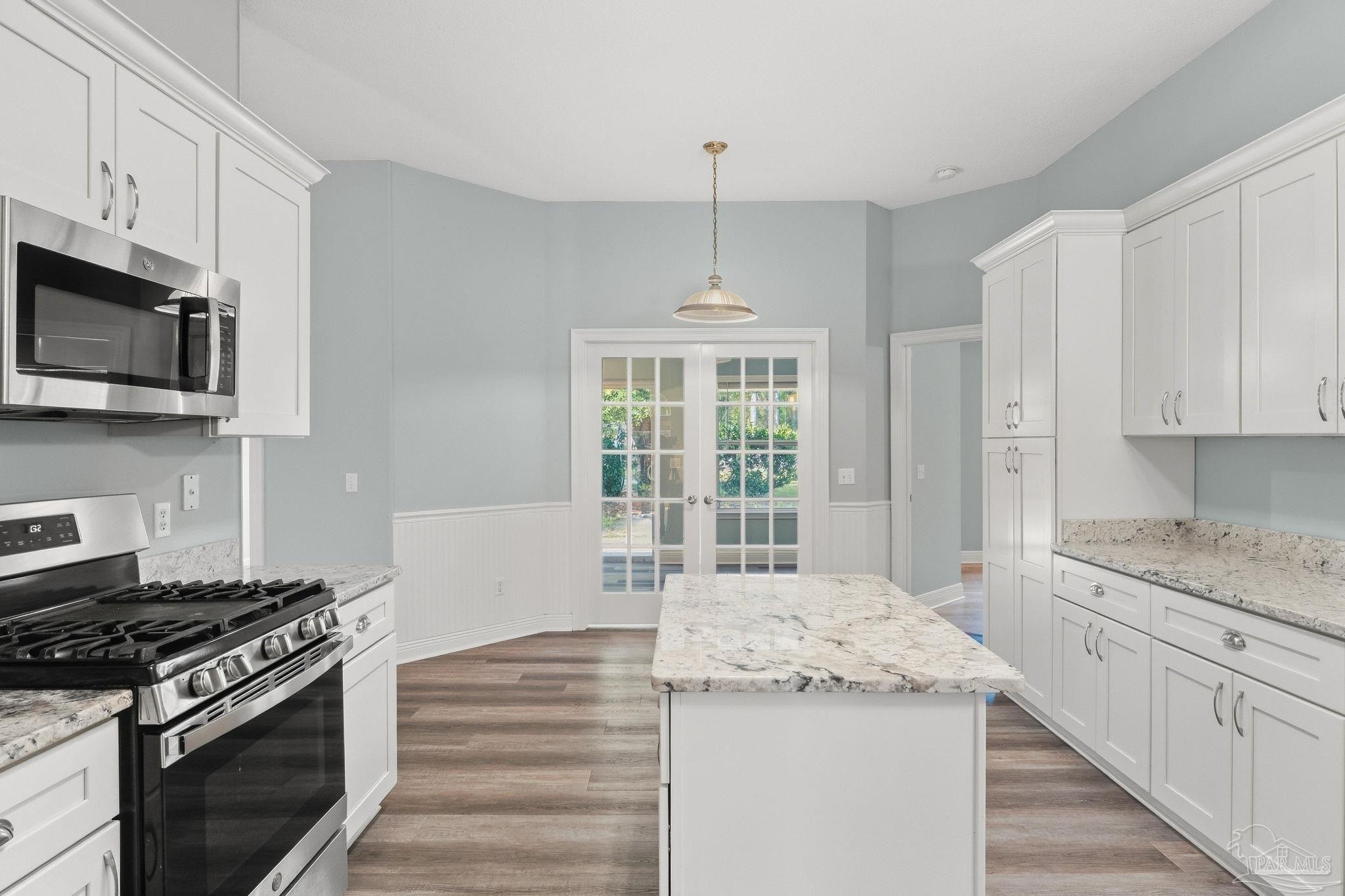 16 Marconi Way Pensacola FL 32507