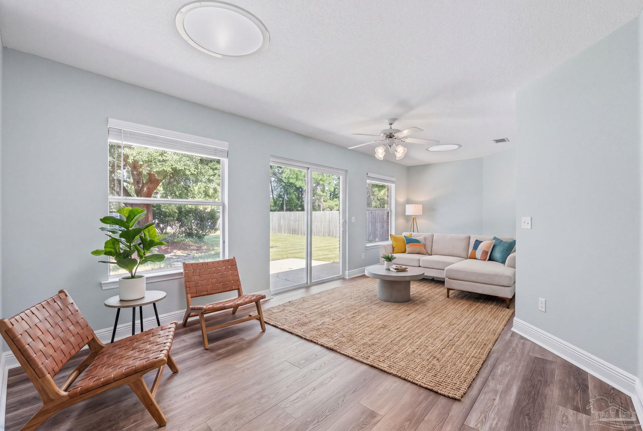 16 Marconi Way Pensacola FL 32507