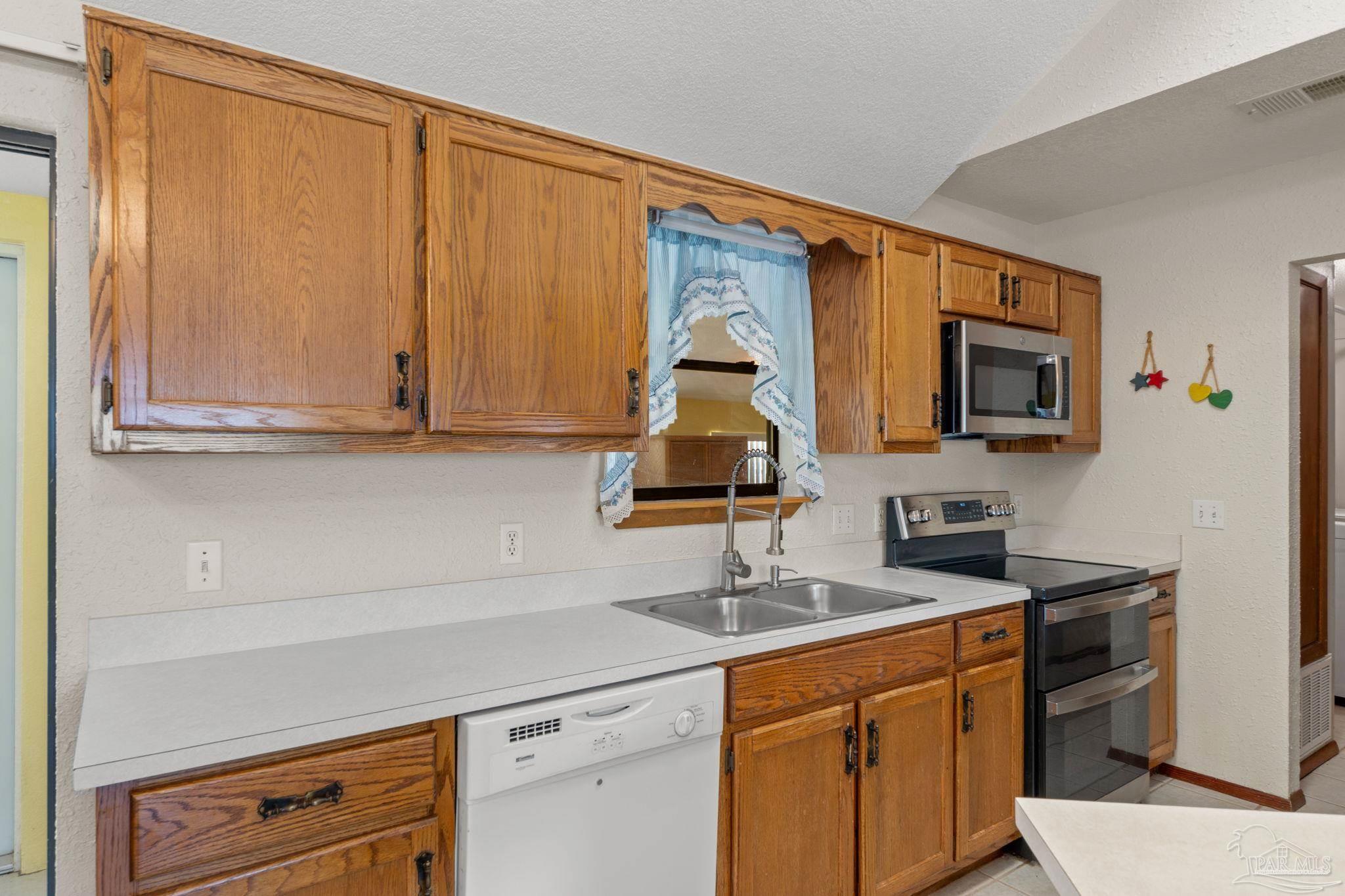 1929 Williams Creek Drive Navarre FL 32566