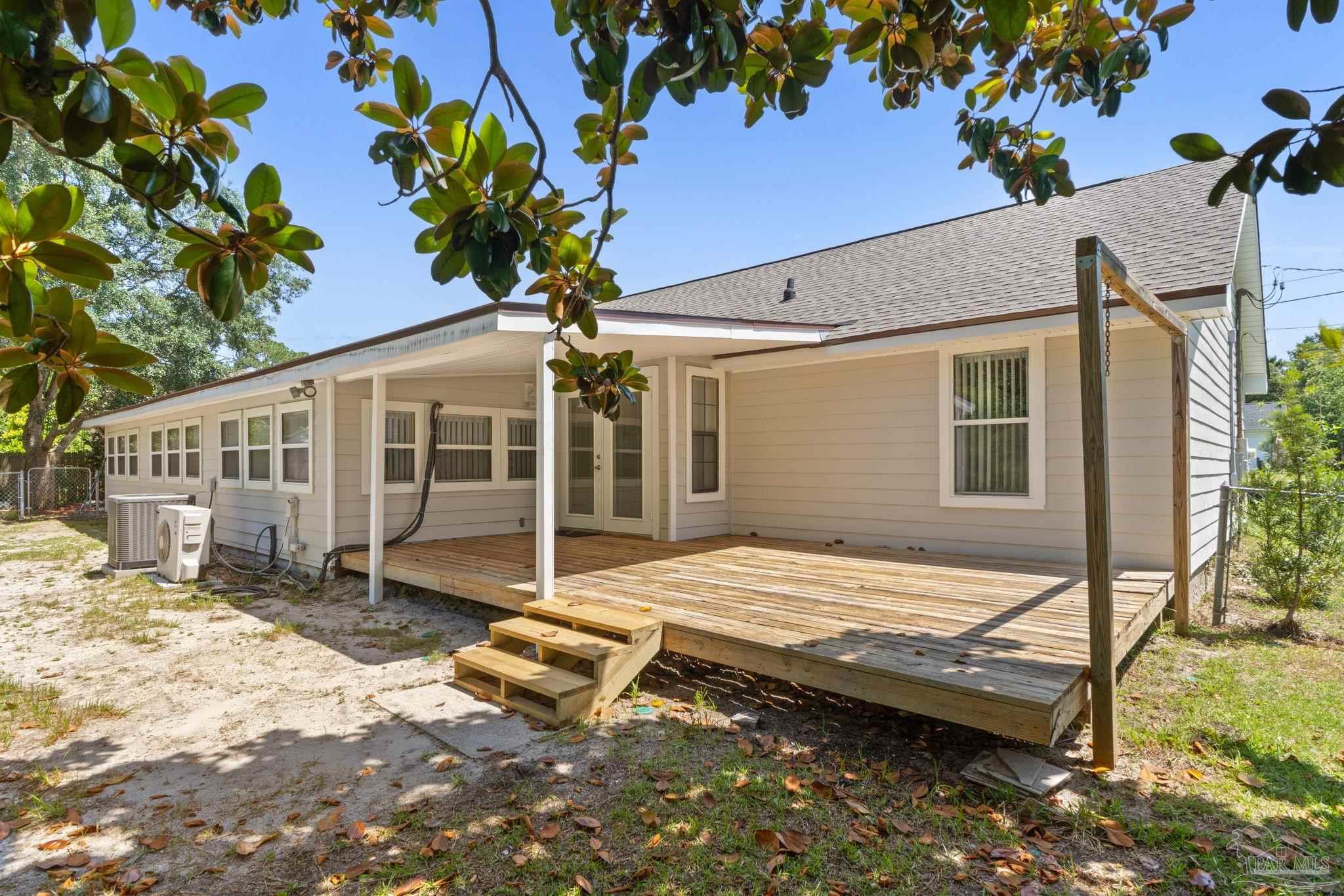 1929 Williams Creek Drive Navarre FL 32566