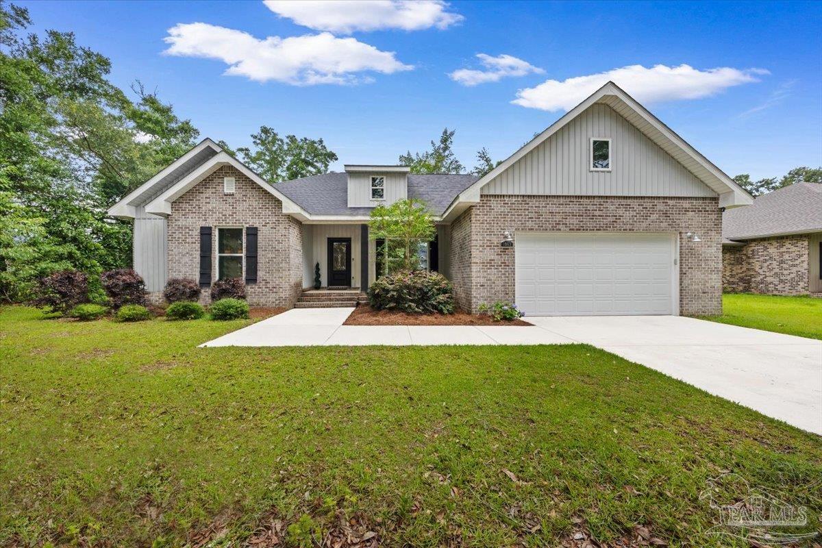 1963 Nature Lane Pensacola FL 32526