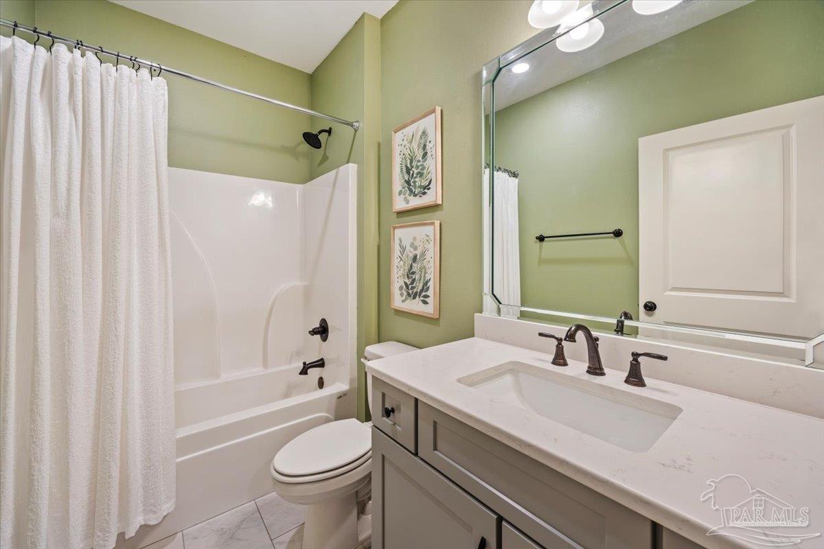 1963 Nature Lane Pensacola FL 32526