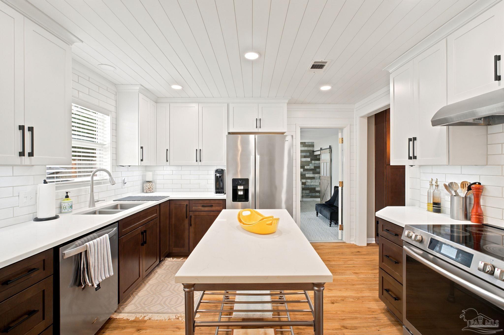114 Fairpoint Drive Gulf Breeze FL 32561
