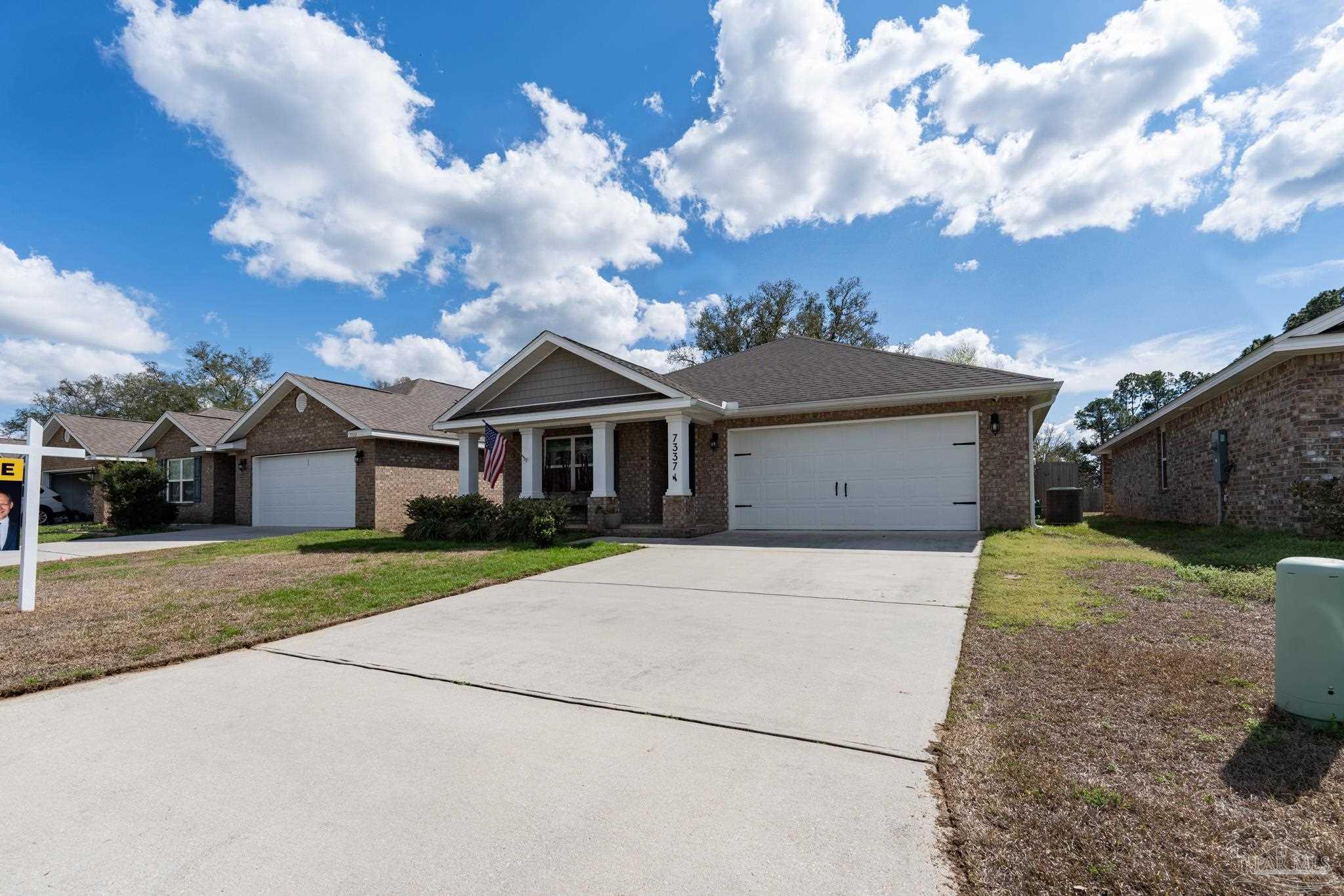 7337 Lakeside Oak Court Pensacola FL 32526