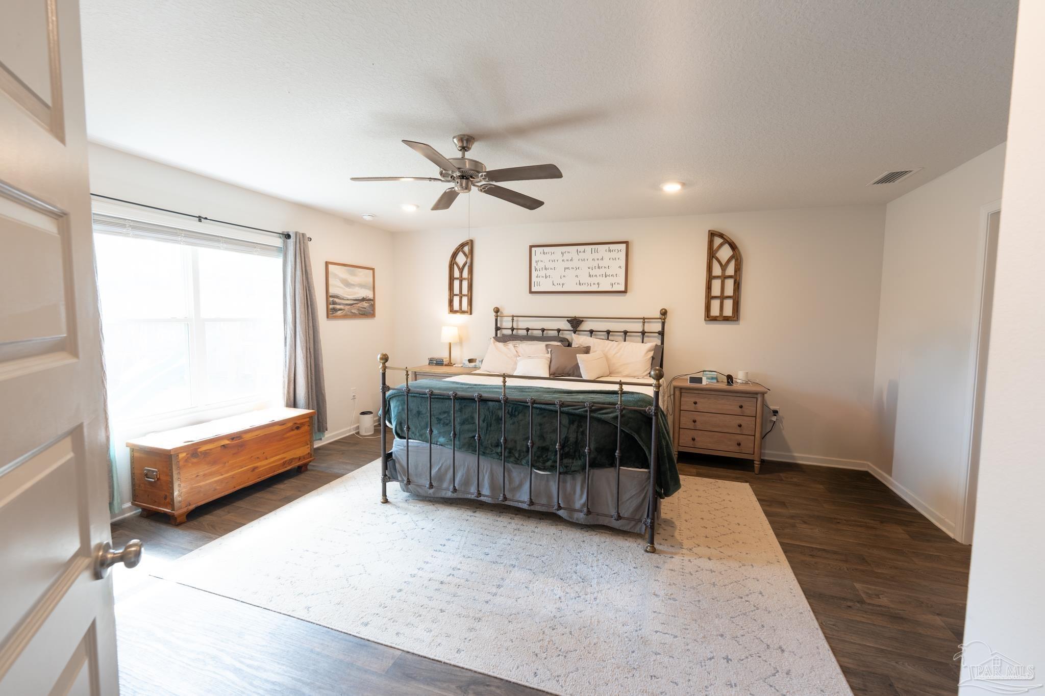 7337 Lakeside Oak Court Pensacola FL 32526