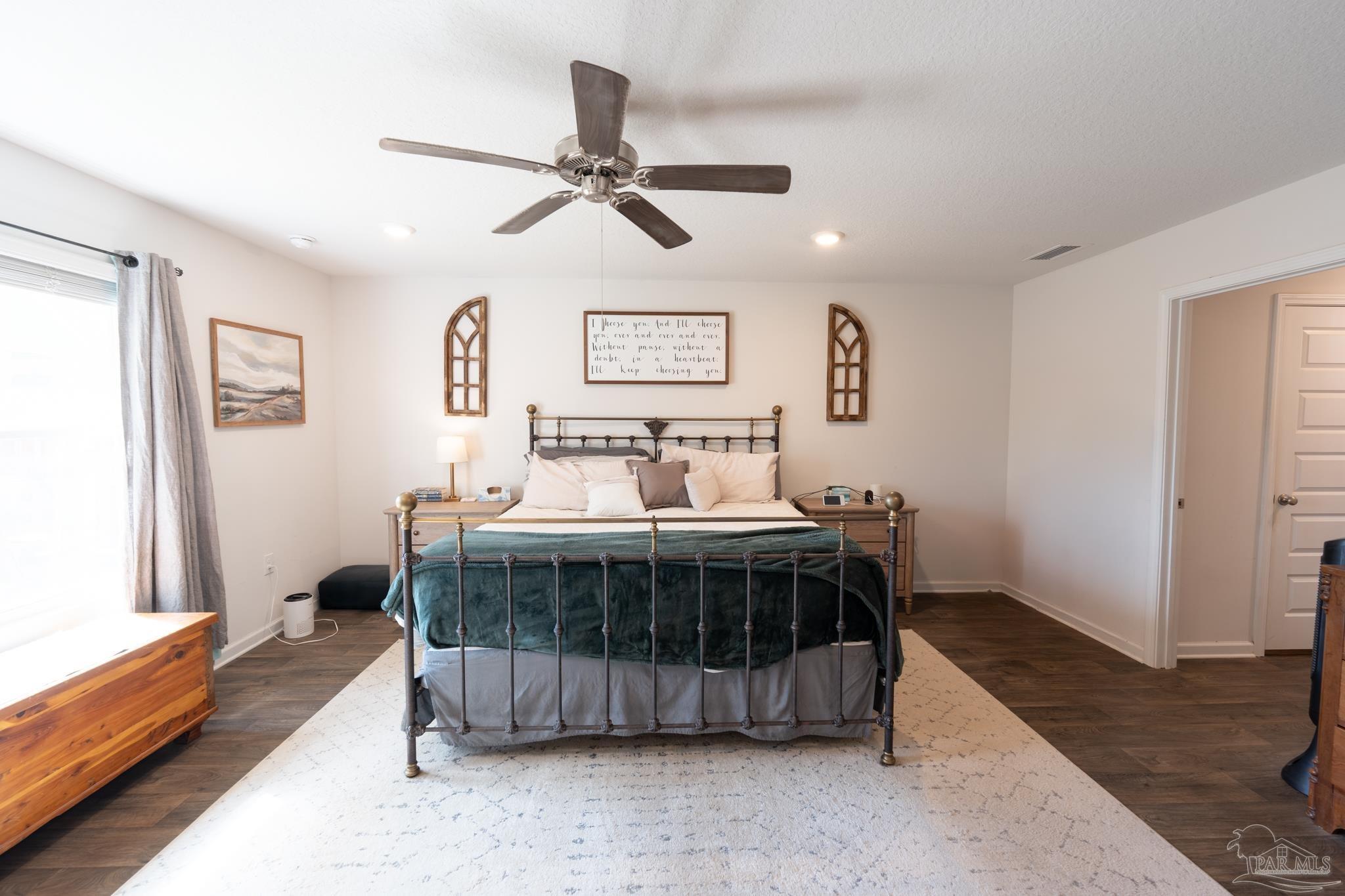 7337 Lakeside Oak Court Pensacola FL 32526