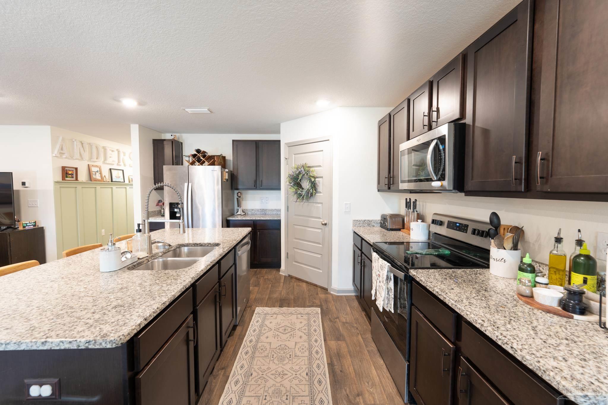7337 Lakeside Oak Court Pensacola FL 32526
