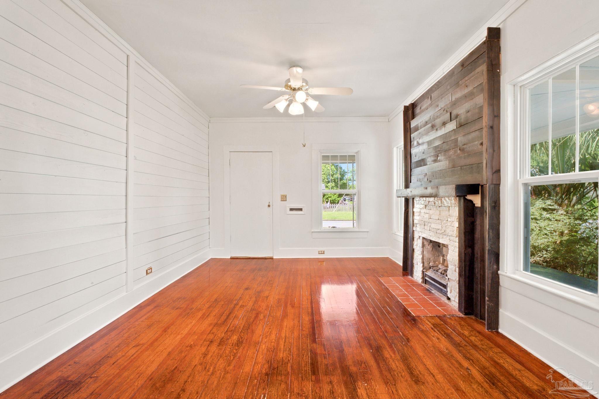 2320 17th Avenue Pensacola FL 32503