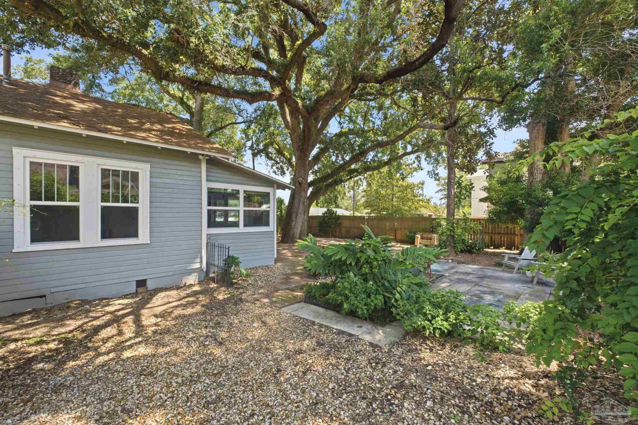 2320 17th Avenue Pensacola FL 32503