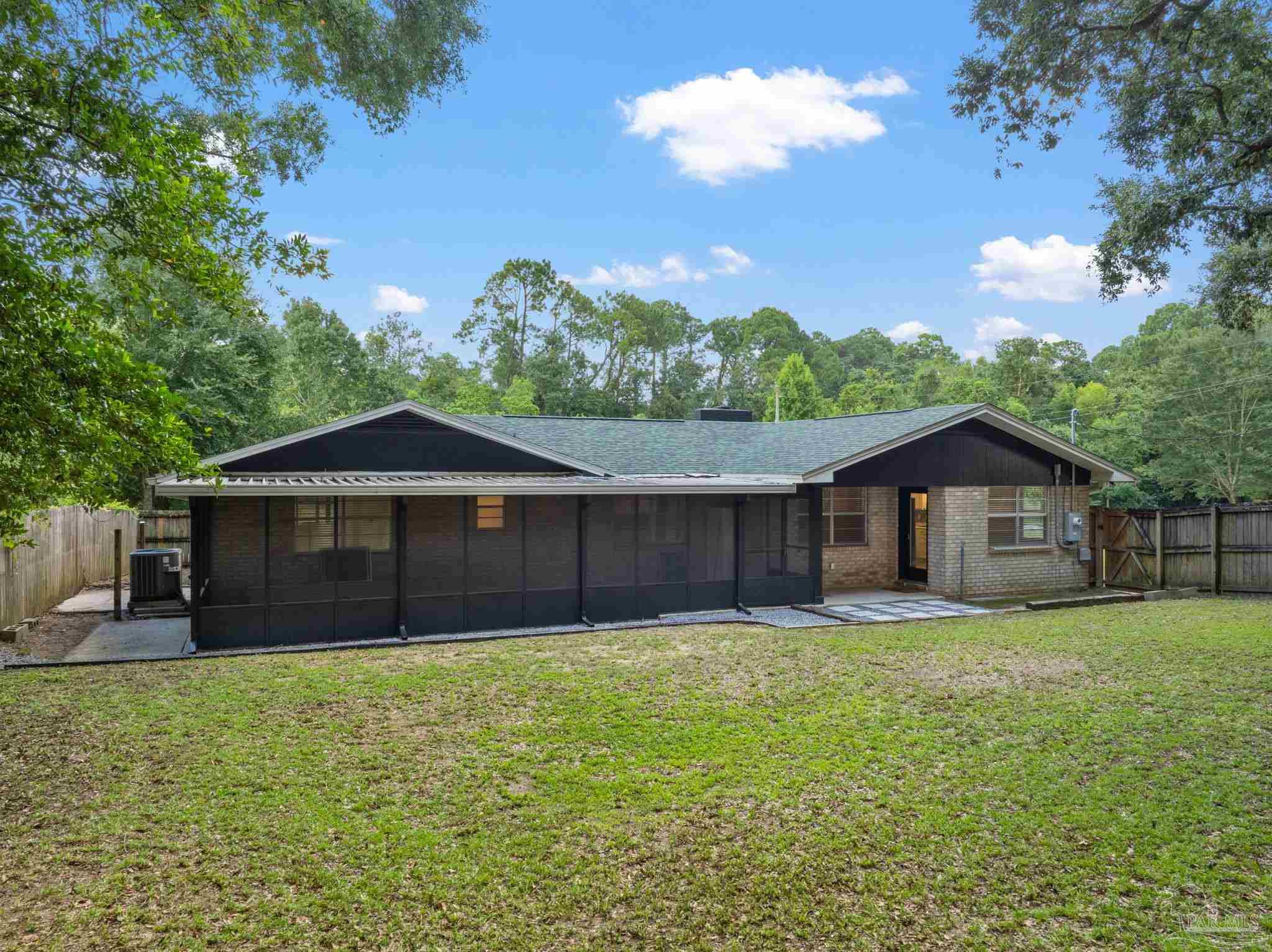 9679 Hollowbrook Circle Pensacola FL 32514