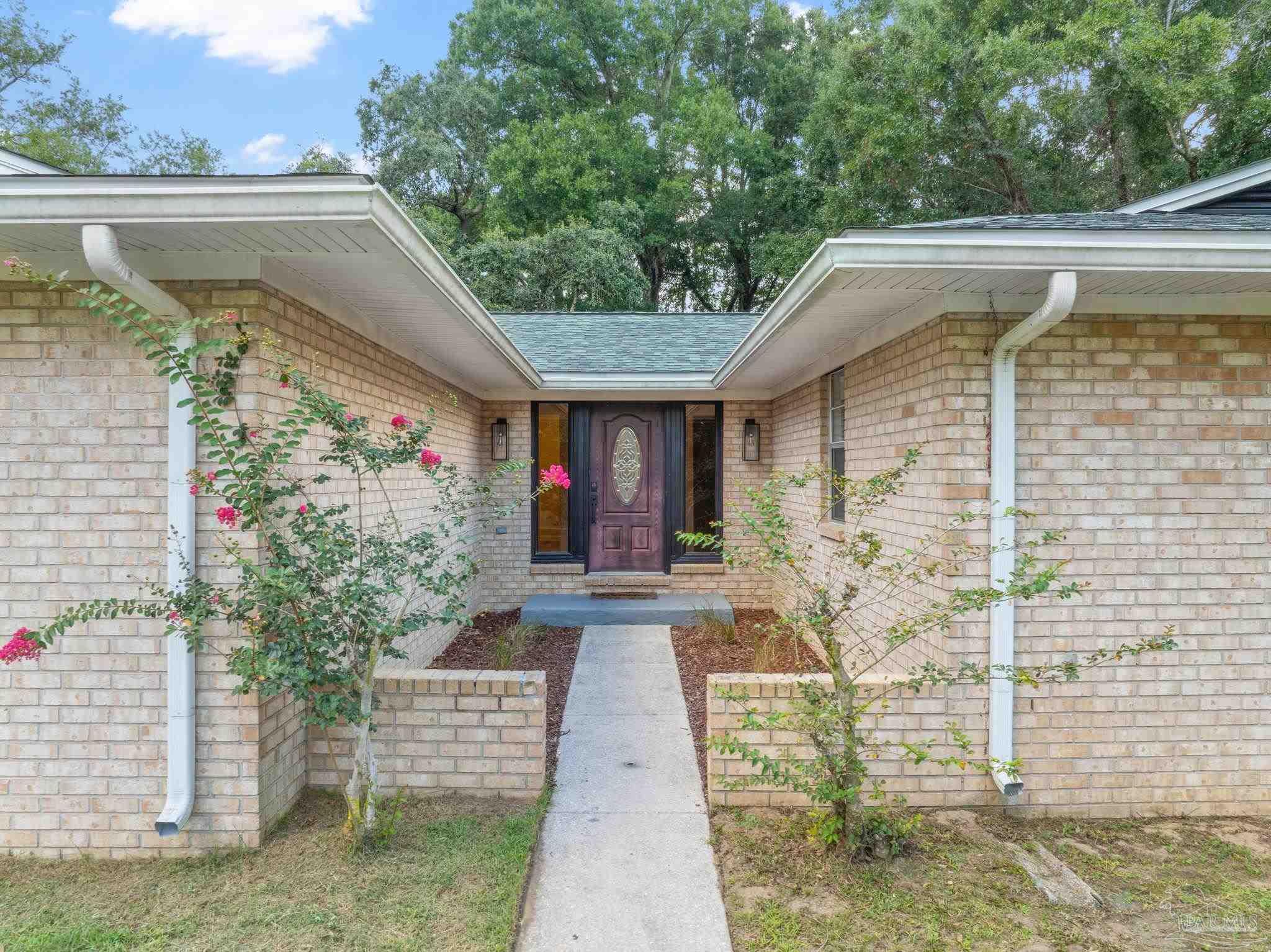 9679 Hollowbrook Circle Pensacola FL 32514