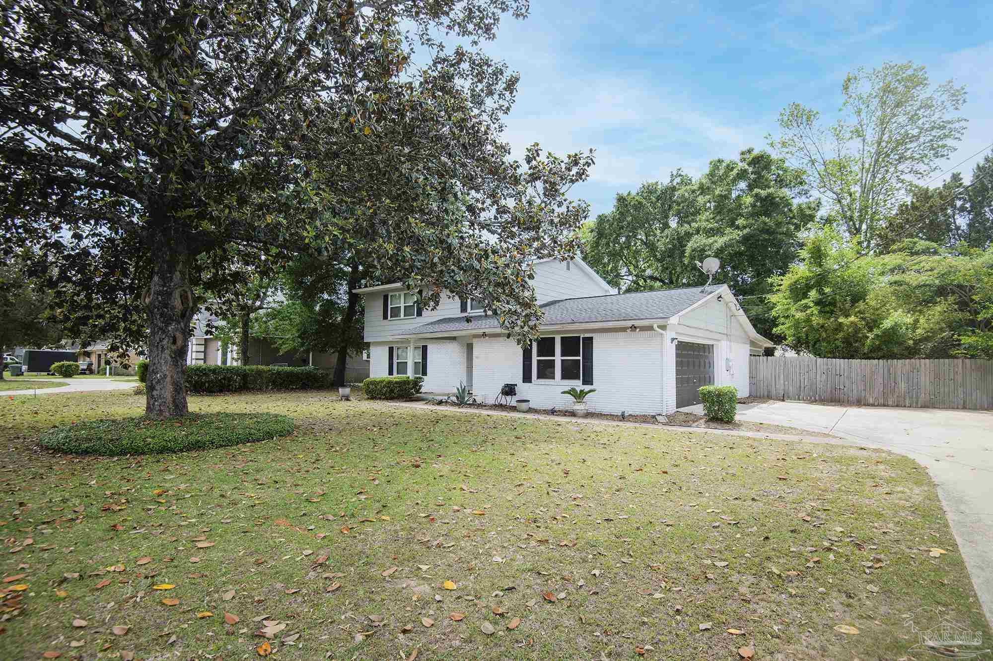 8233 Monticello Drive Pensacola FL 32514