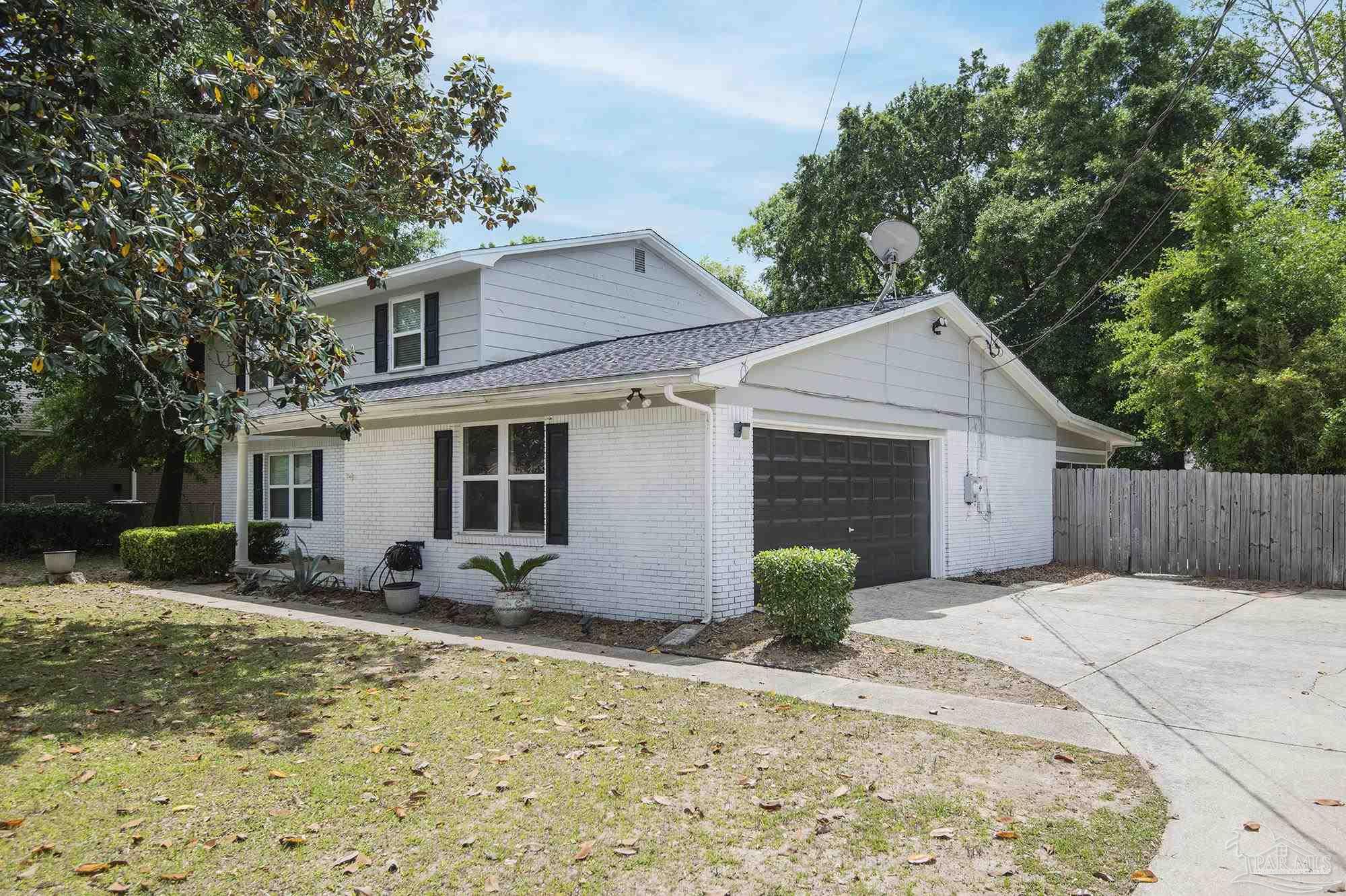 8233 Monticello Drive Pensacola FL 32514