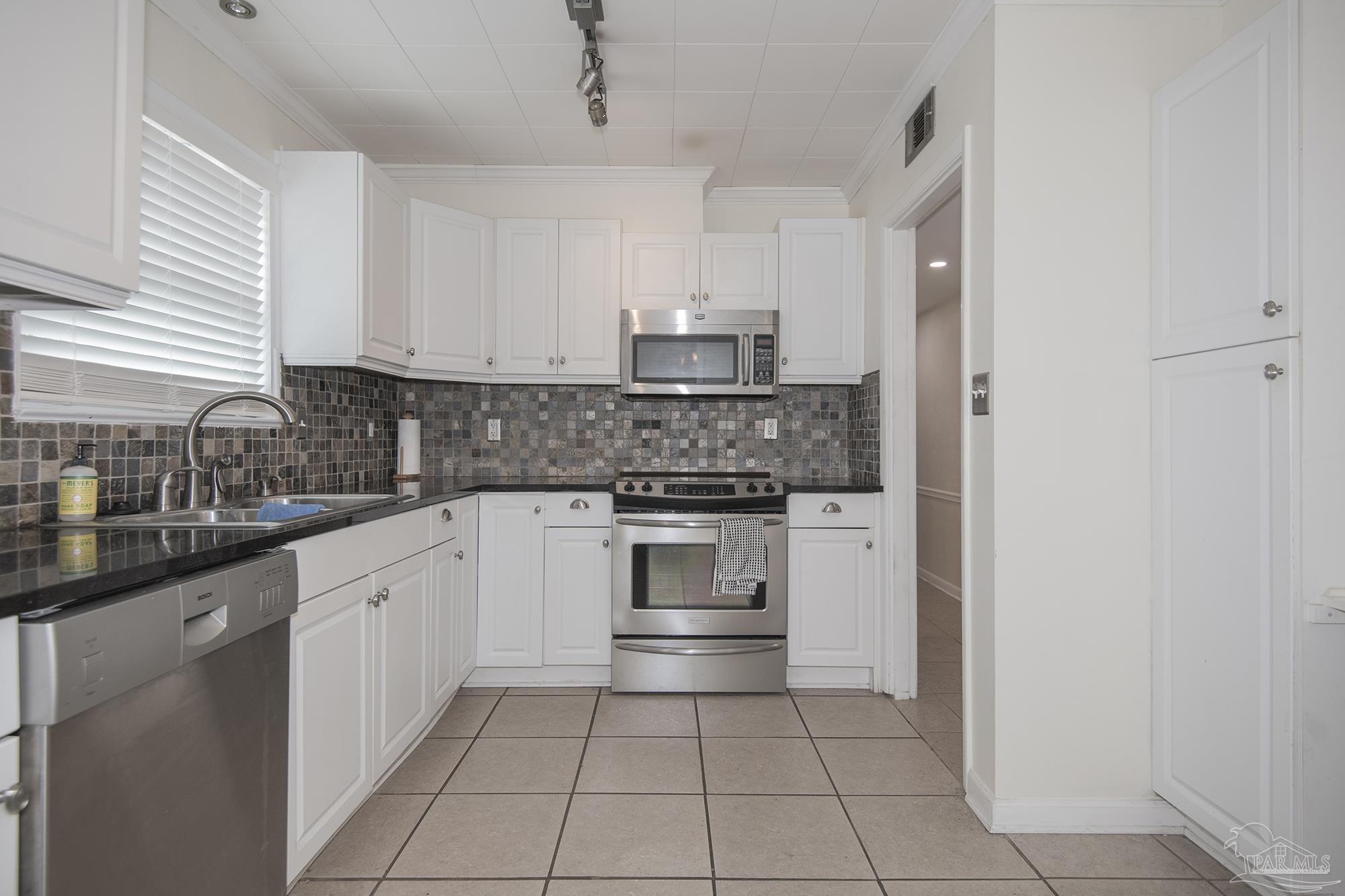 8233 Monticello Drive Pensacola FL 32514