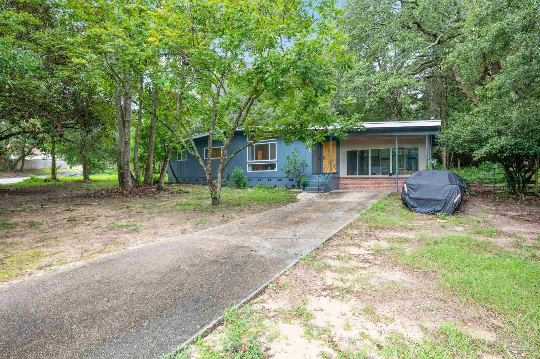 Pensacola FL, 5011 Springhill Drive