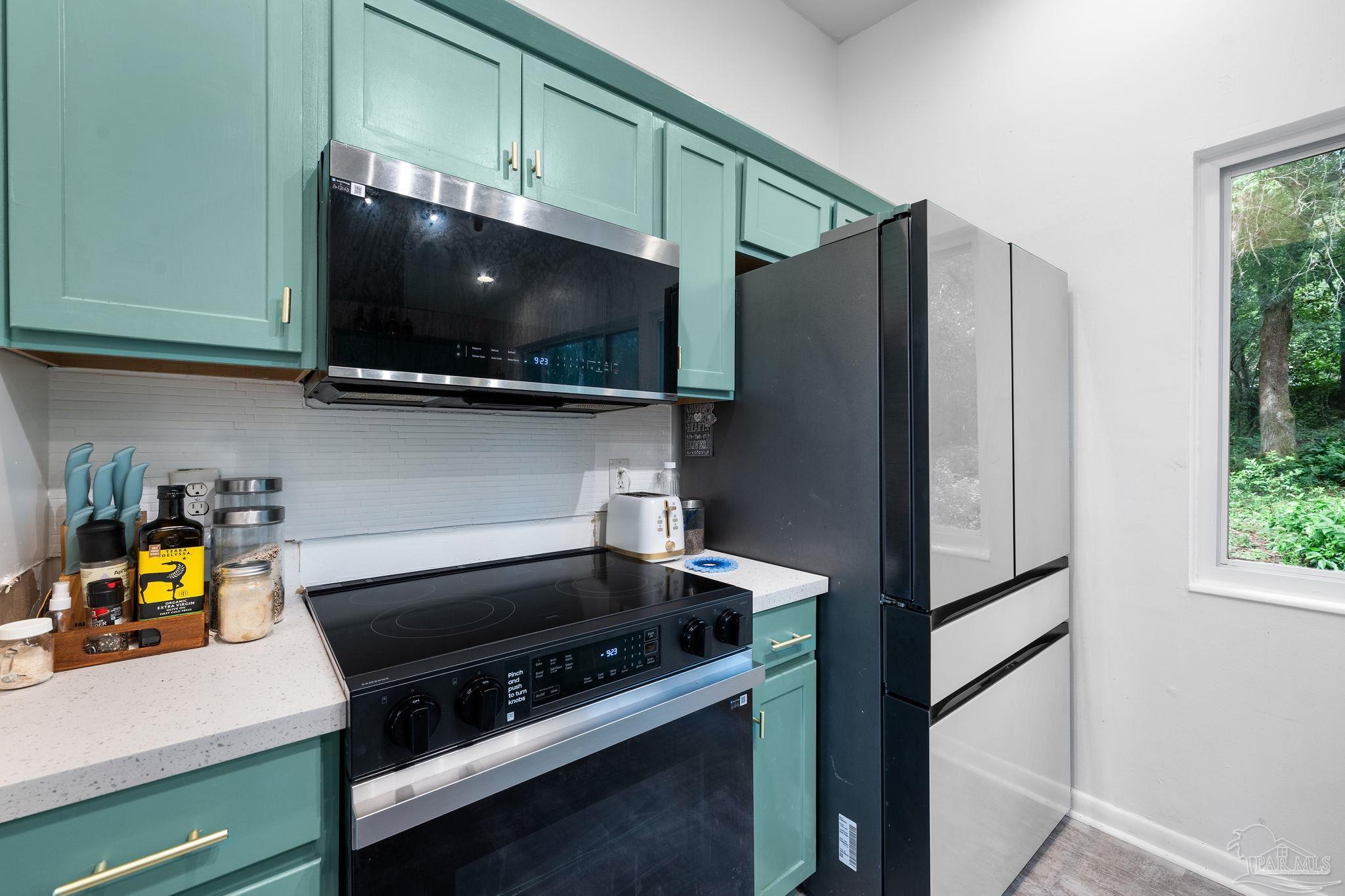 5011 Springhill Drive Pensacola FL 32503