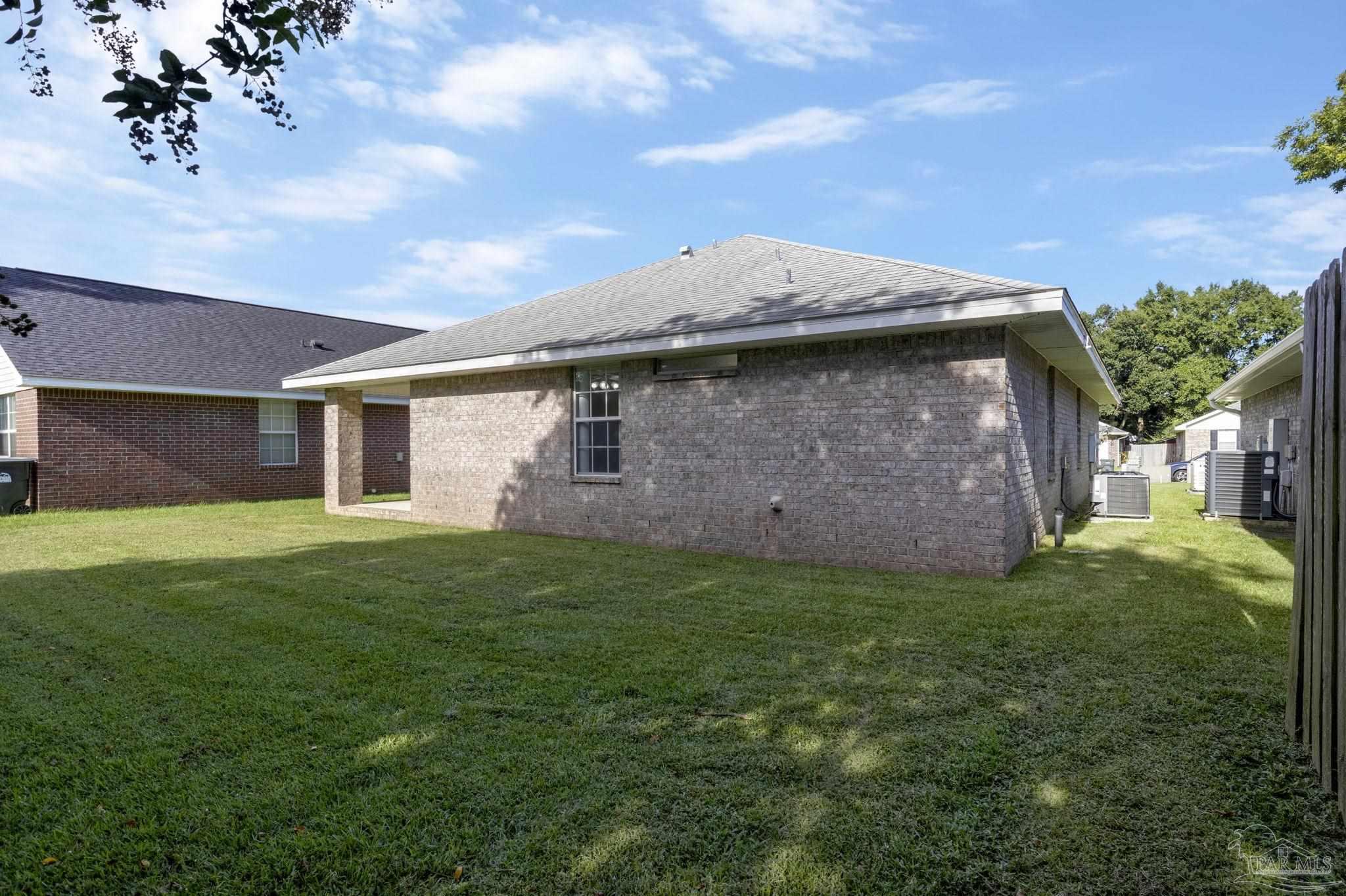 2437 Portobella Place Cantonment FL 32533