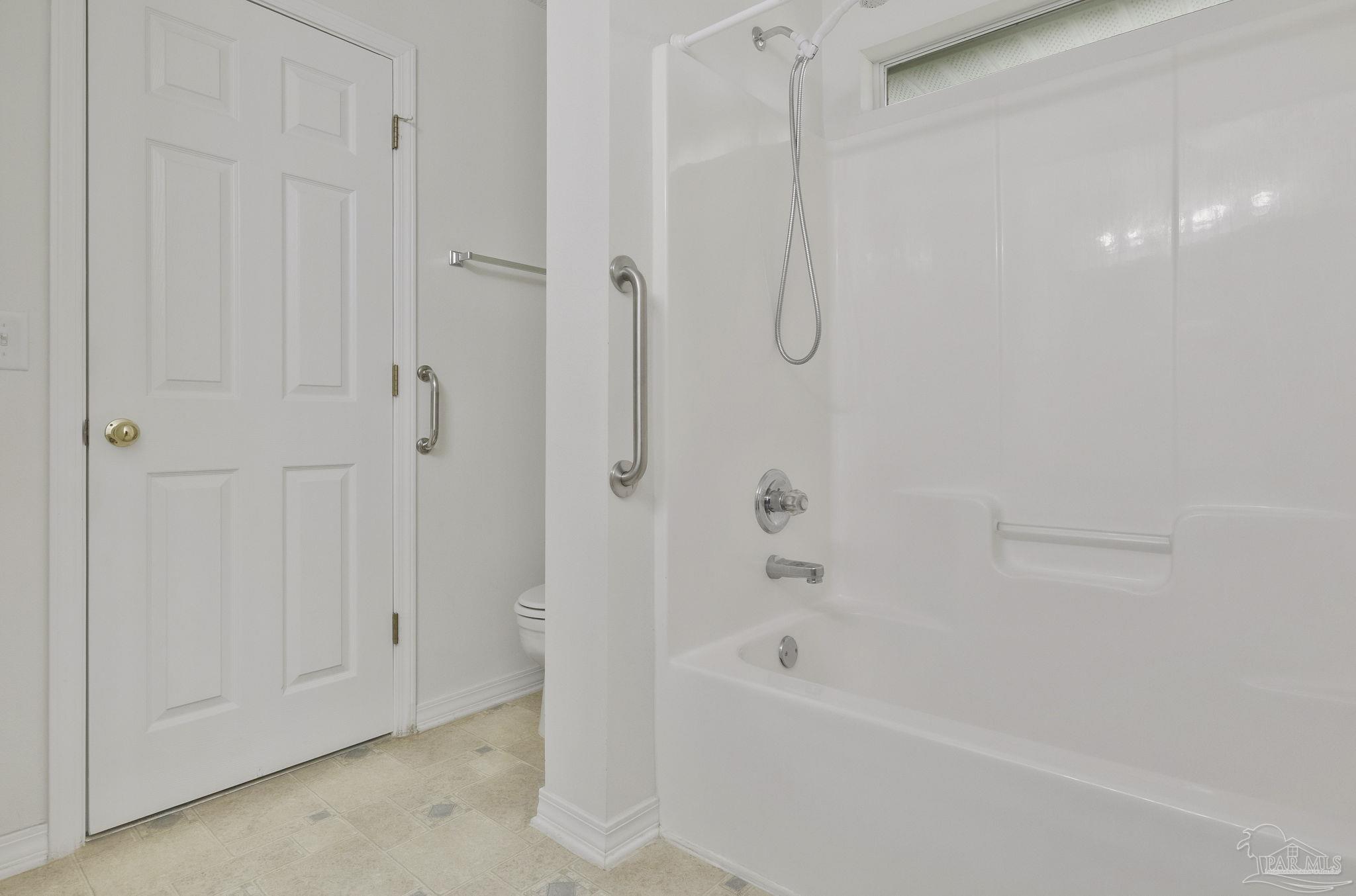 2437 Portobella Place Cantonment FL 32533