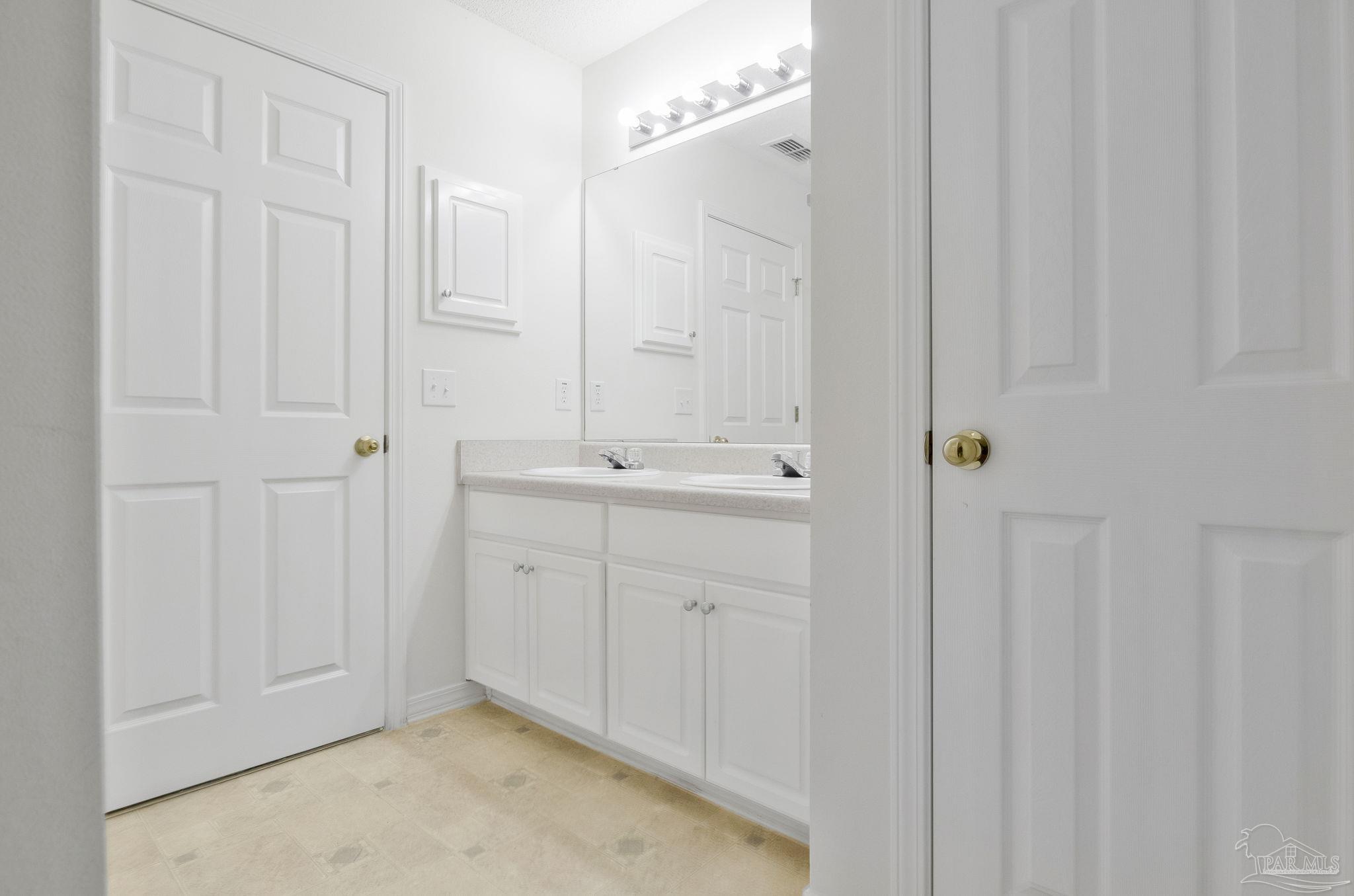2437 Portobella Place Cantonment FL 32533