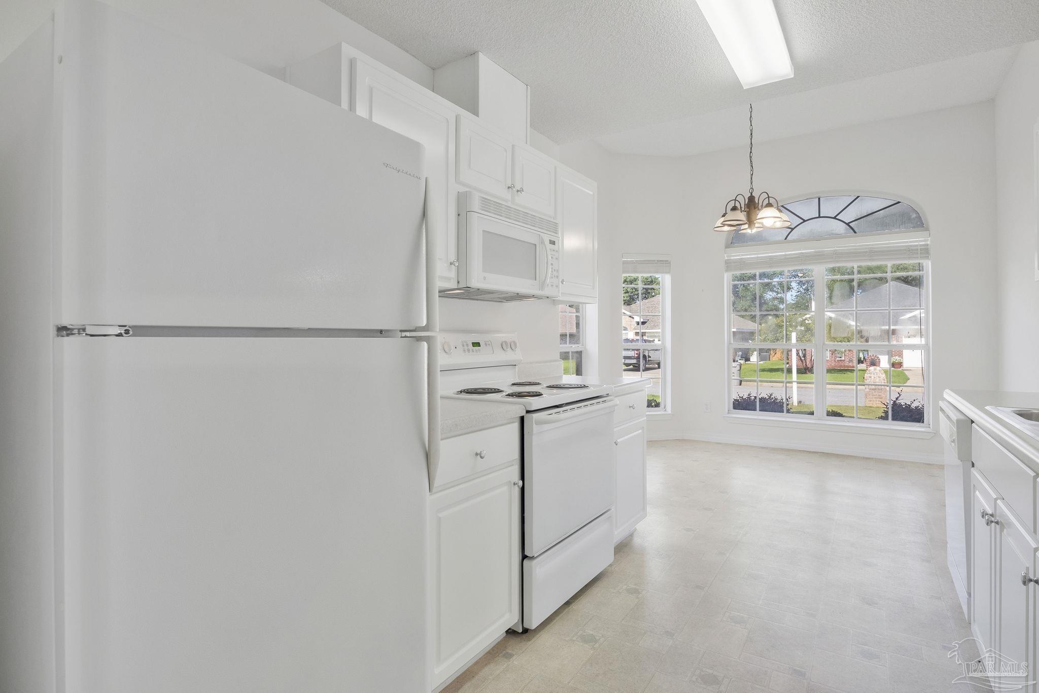 2437 Portobella Place Cantonment FL 32533