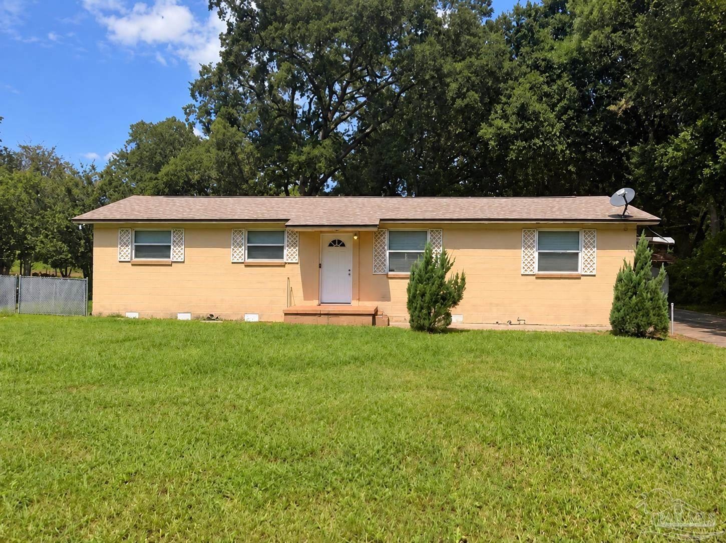 8021 Beaver Circle Pensacola FL 32534