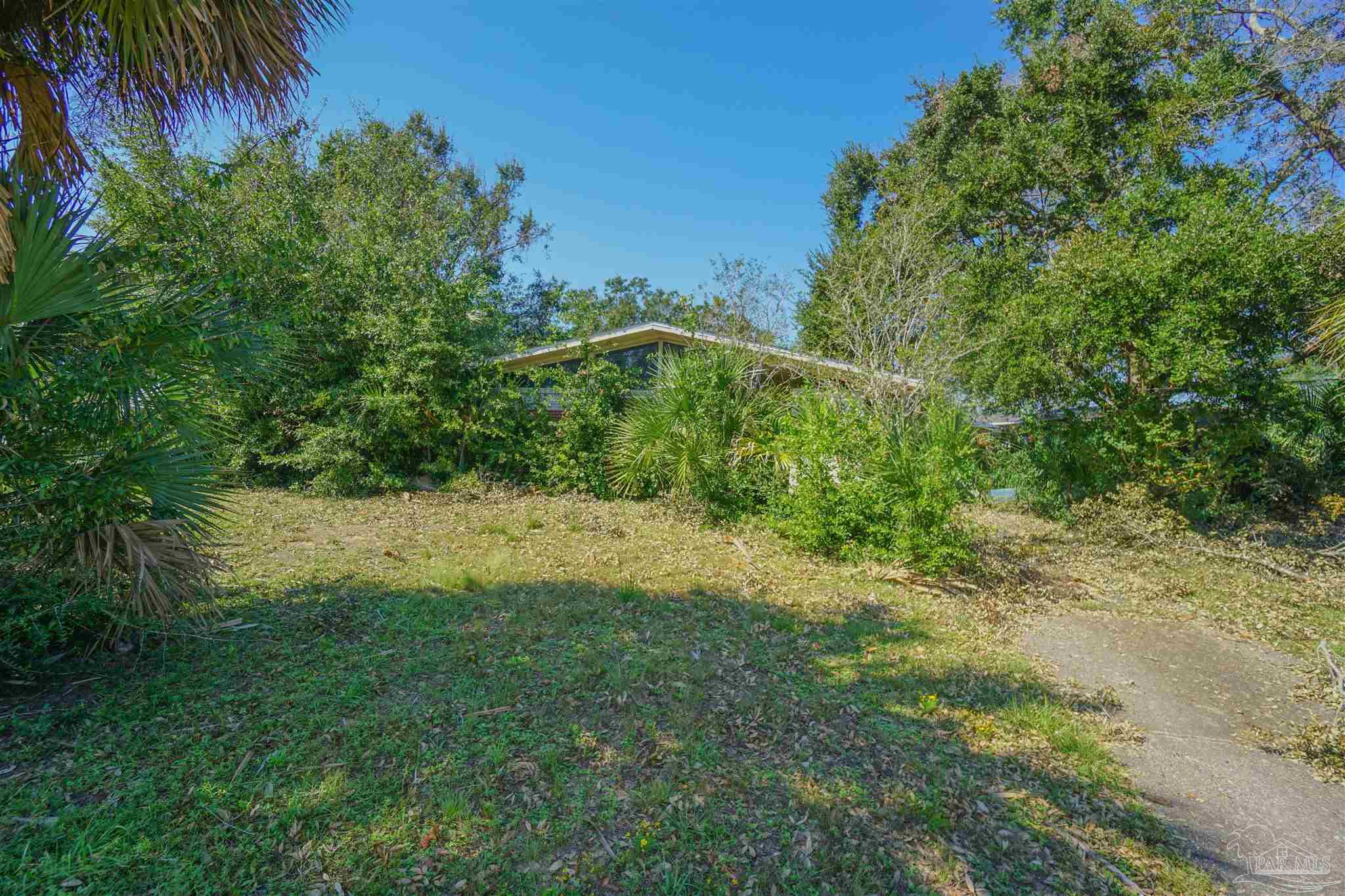 3495 Seabreeze Drive Pensacola FL 32503