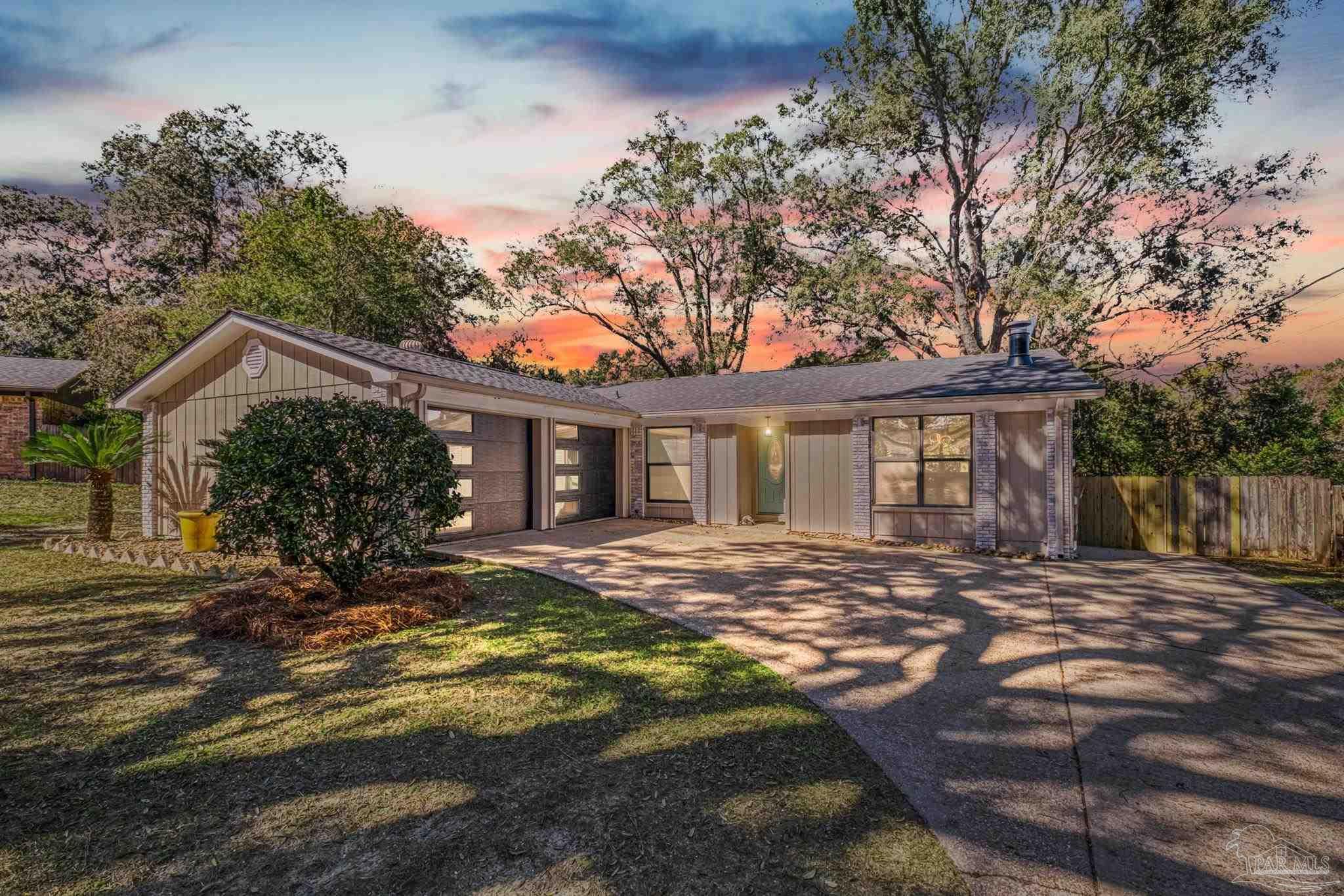 Pensacola FL, 6056 West Shore Drive