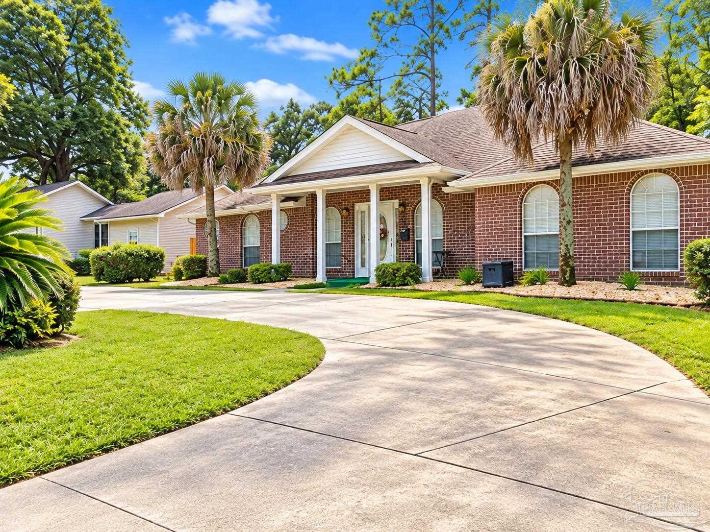 815 W Moreno Street Pensacola FL 32501
