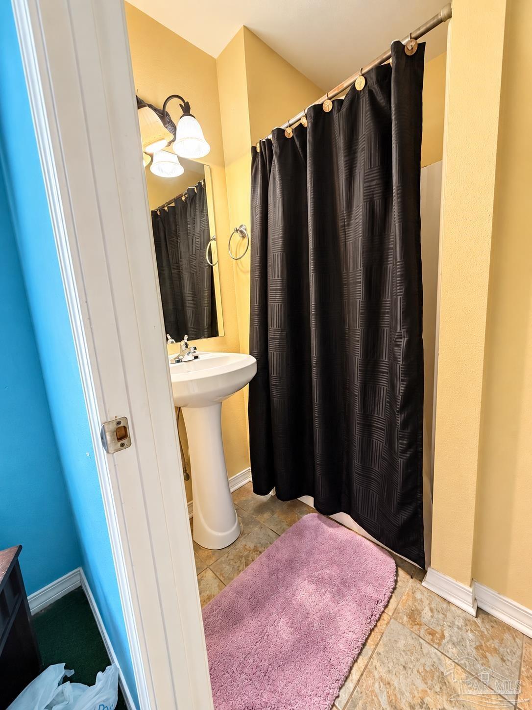 815 W Moreno Street Pensacola FL 32501