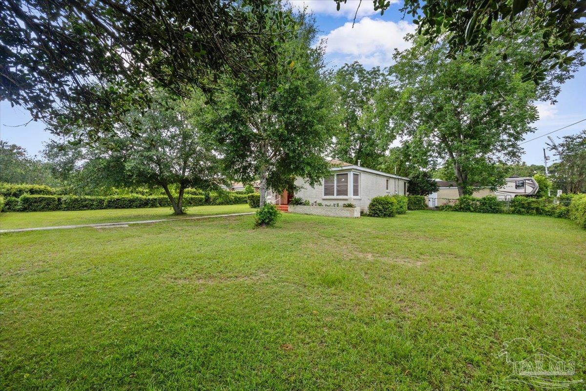968 E Burgess Road Pensacola FL 32504