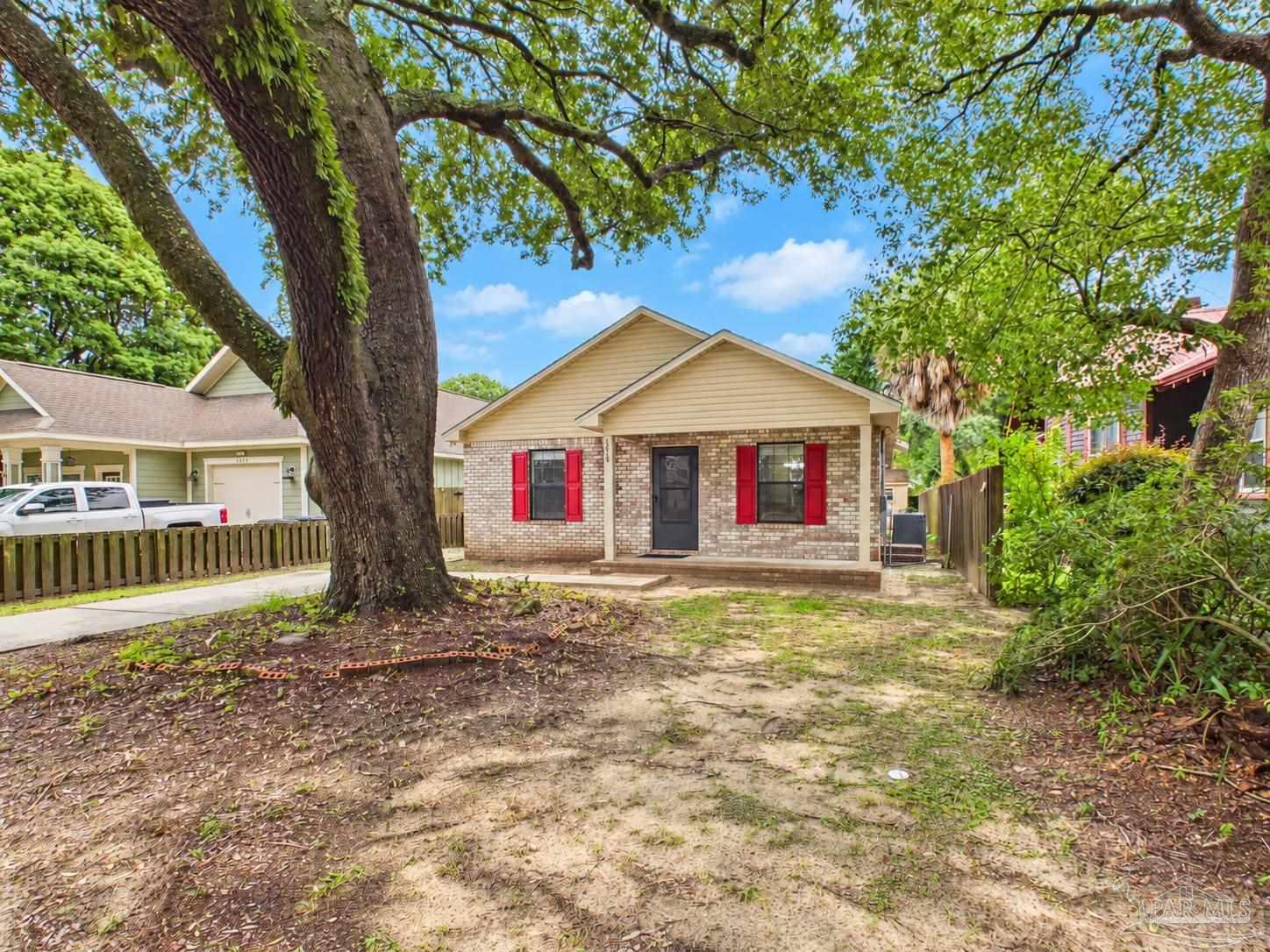 1215 E Brainerd Street Pensacola FL 32501