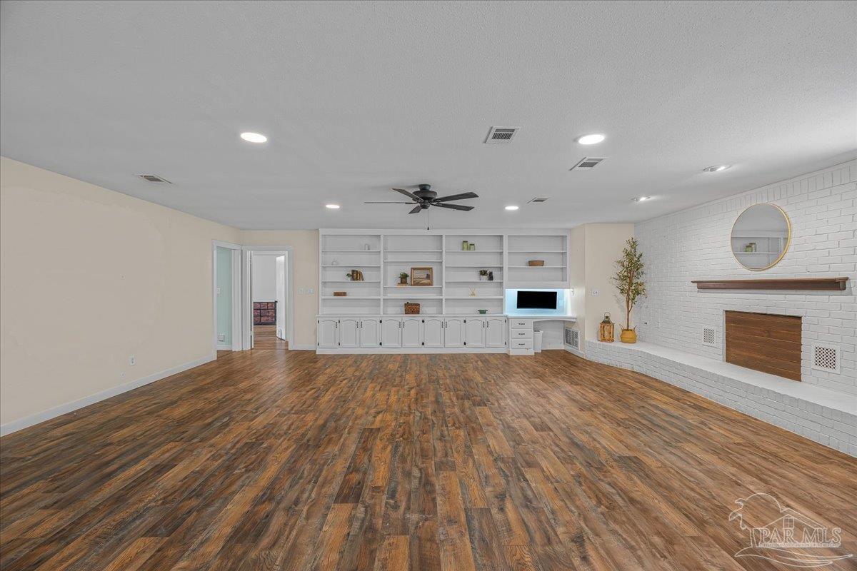 5812 Mimosa Avenue Milton FL 32570