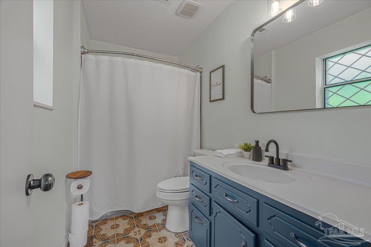 5812 Mimosa Avenue Milton FL 32570
