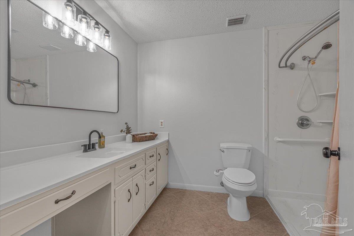 5812 Mimosa Avenue Milton FL 32570