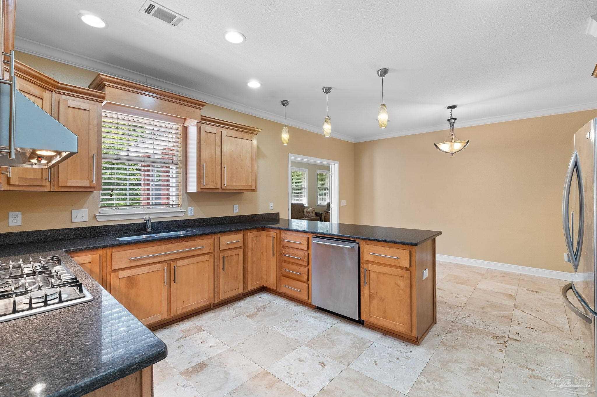 905 Caterpillar Lane Cantonment FL 32533