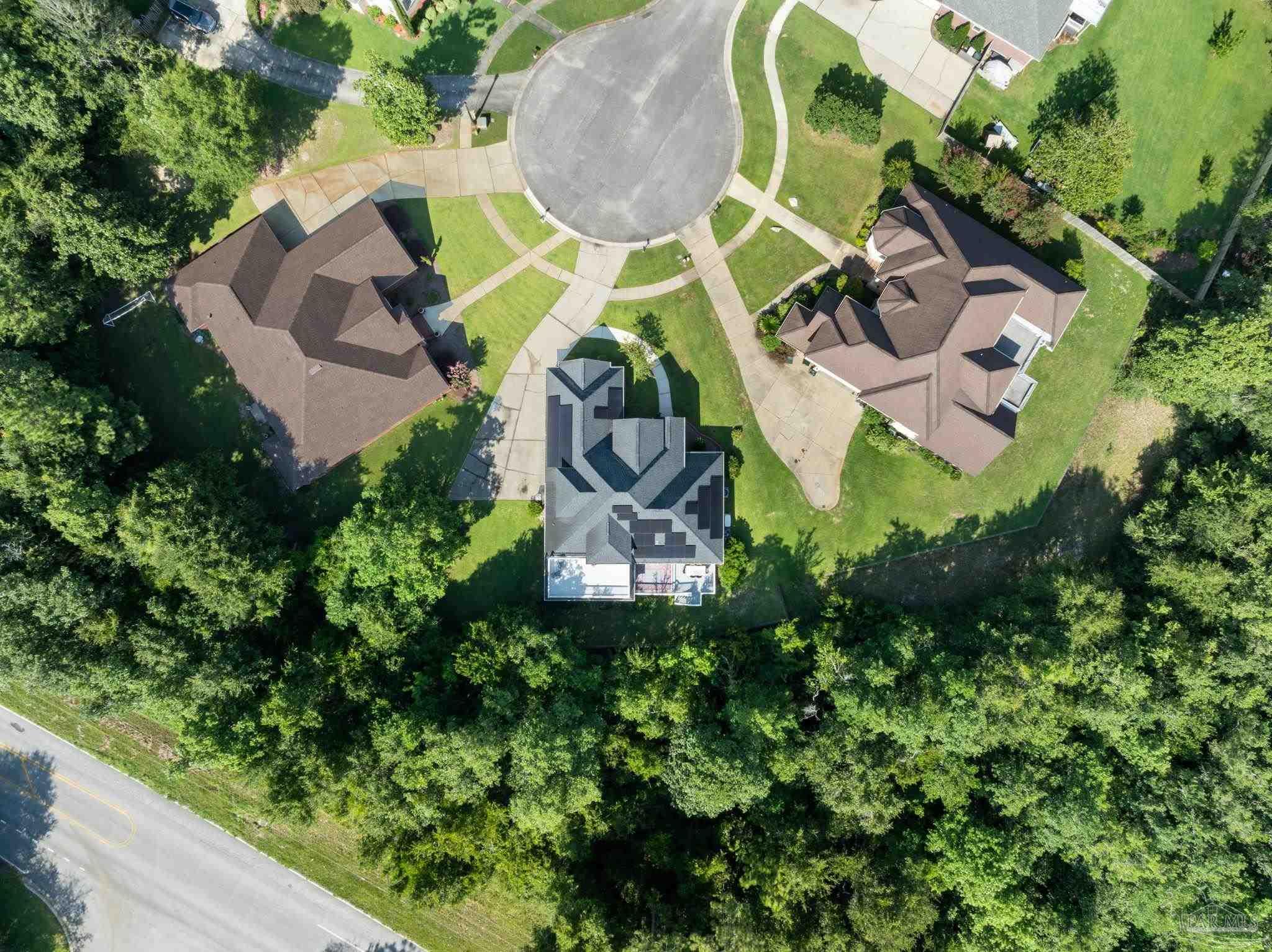 905 Caterpillar Lane Cantonment FL 32533