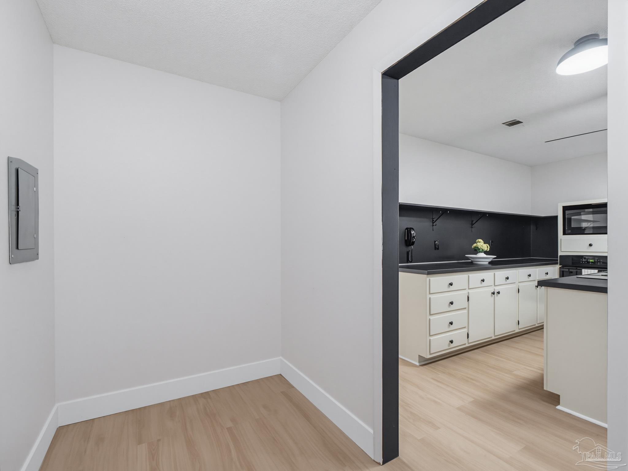 6073 Clay Circle Gulf Breeze FL 32563