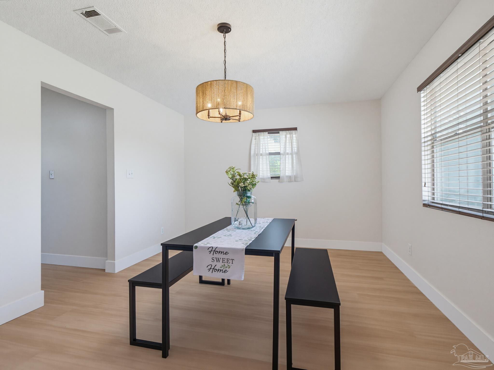 6073 Clay Circle Gulf Breeze FL 32563