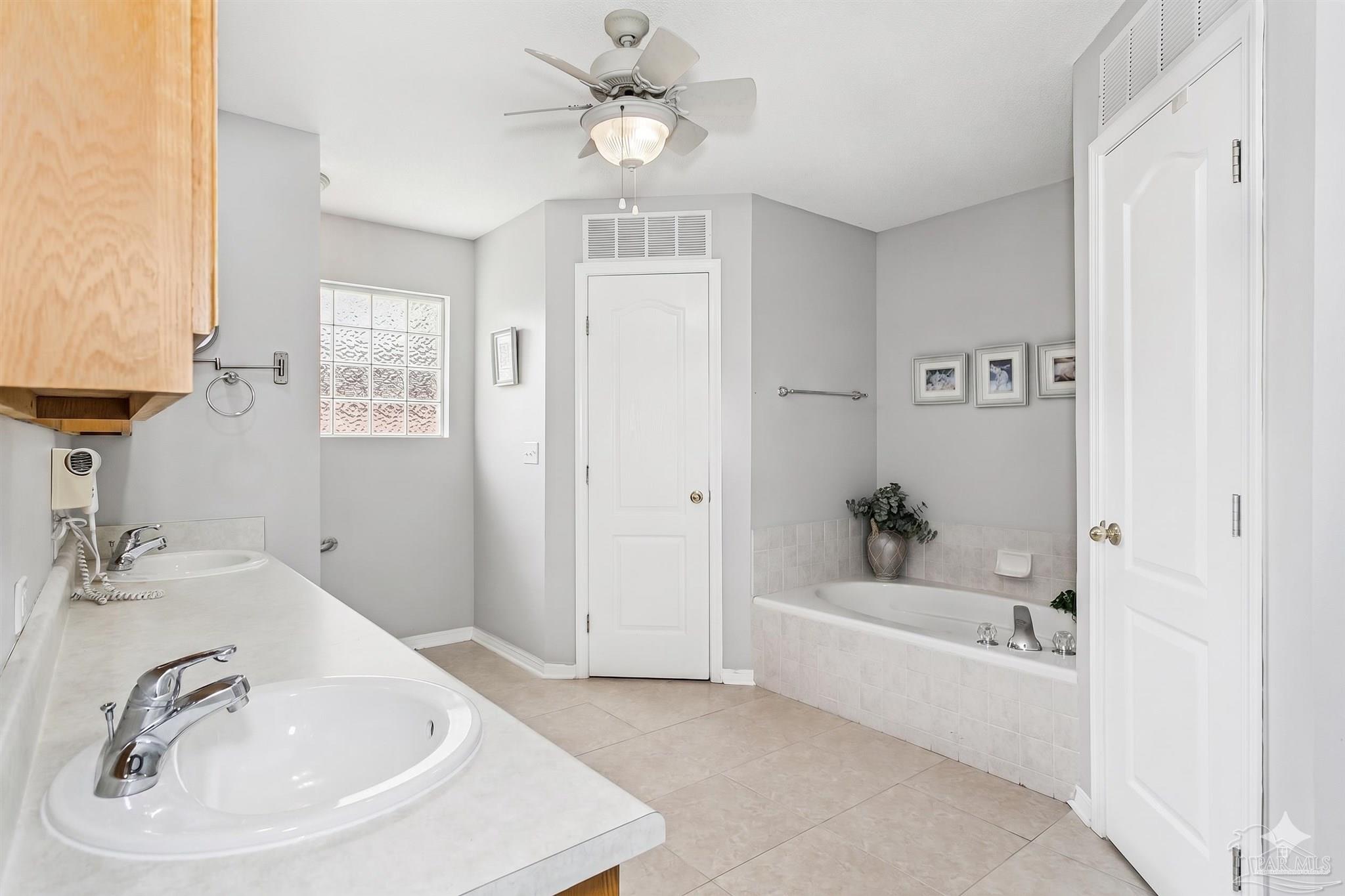 652 Ashford Road Cantonment FL 32533
