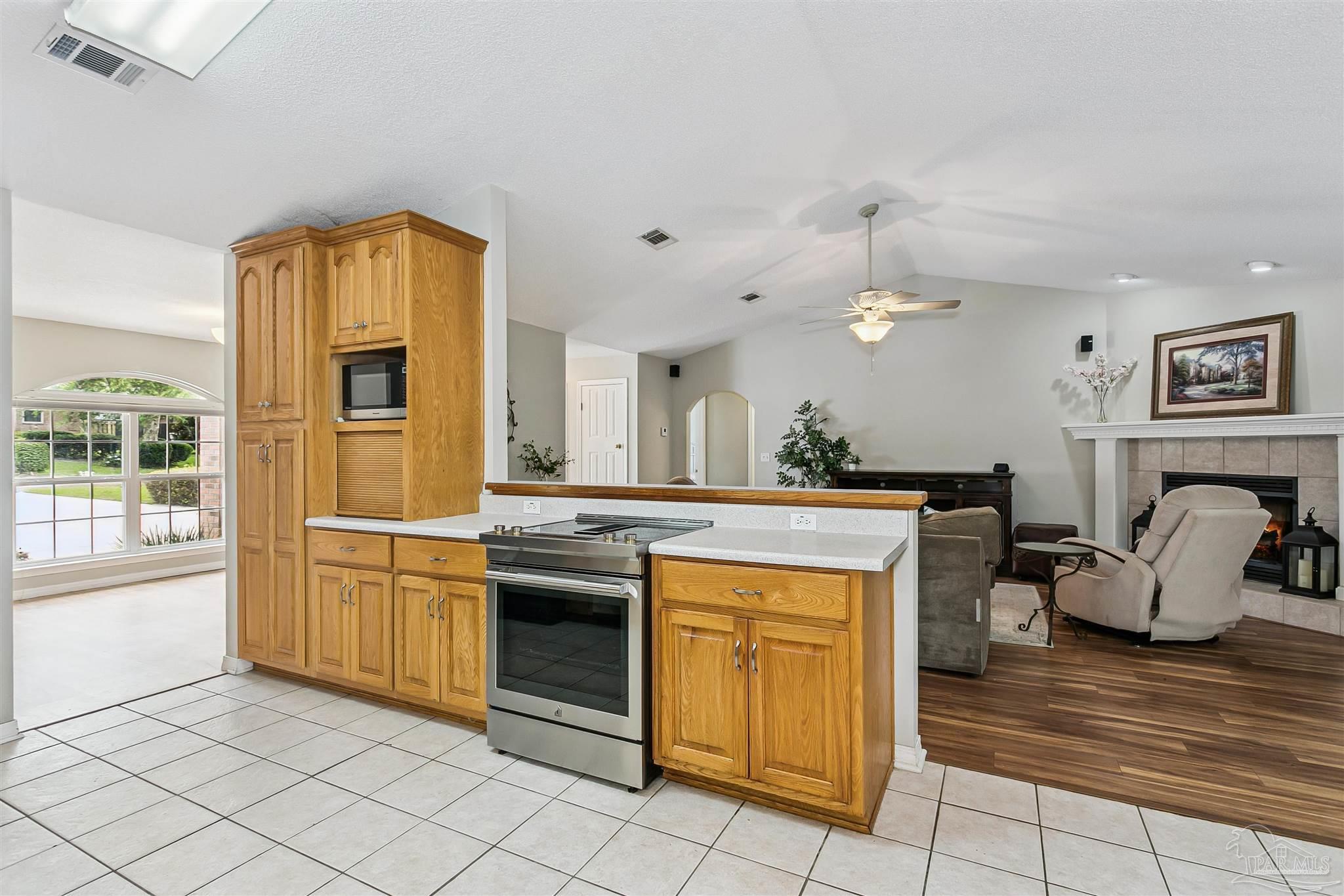 652 Ashford Road Cantonment FL 32533