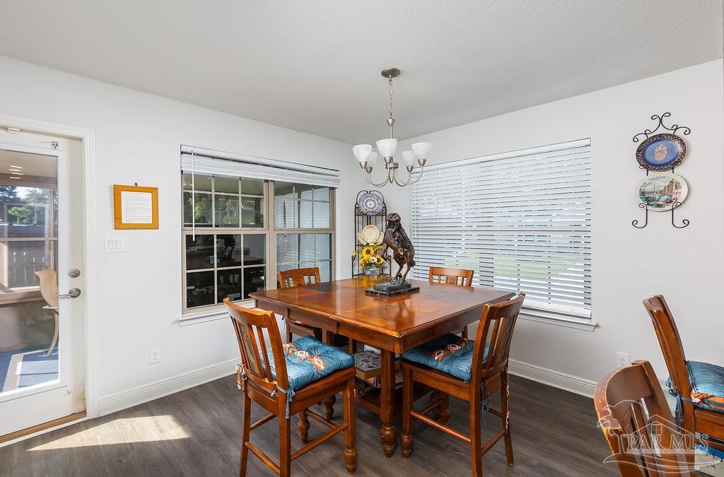 853 Smiley Circle Pensacola FL 32514