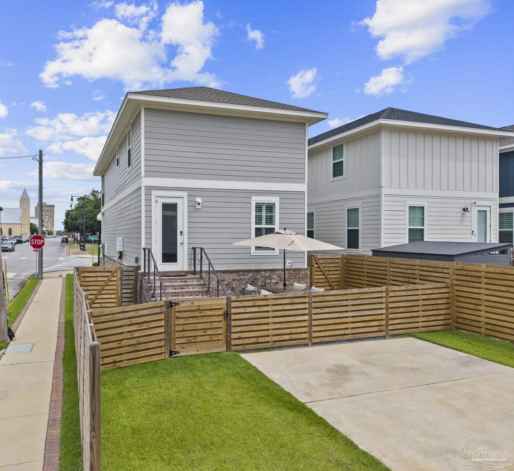 301 S Reus Street Pensacola FL 32502