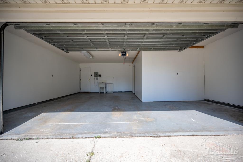 6900 Calle De Caballero Navarre FL 32566