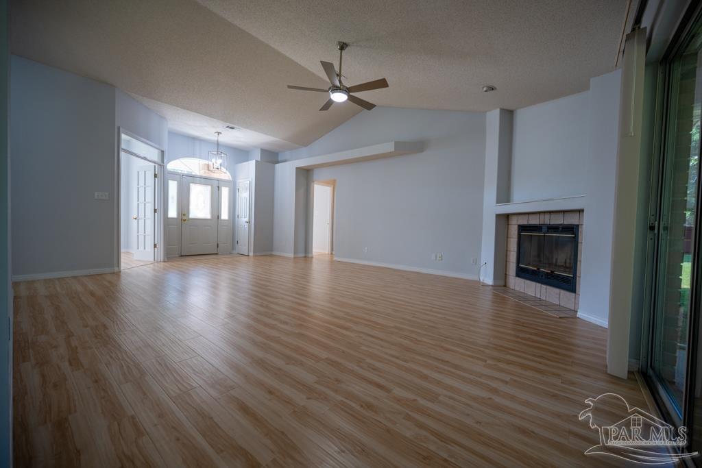 6900 Calle De Caballero Navarre FL 32566