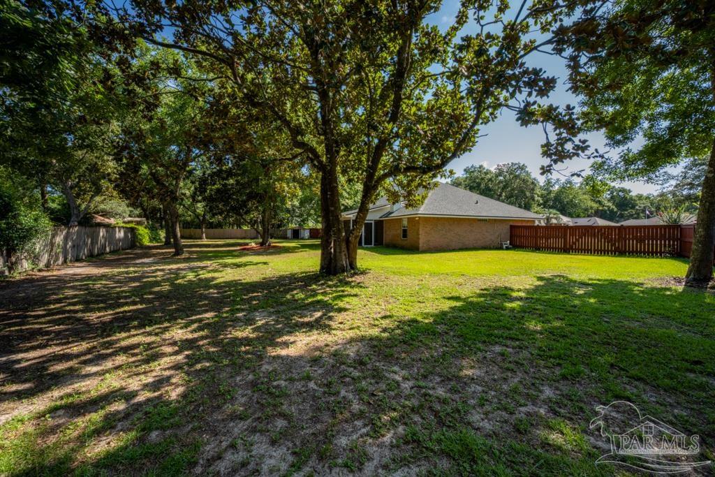 6900 Calle De Caballero Navarre FL 32566