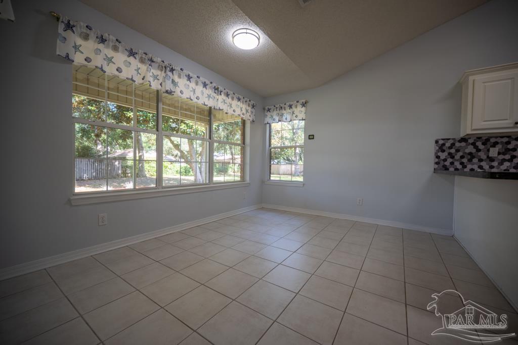 6900 Calle De Caballero Navarre FL 32566